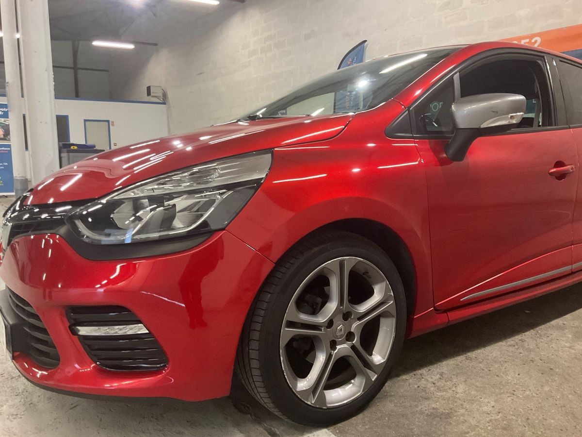 RENAULT Clio 1.2 TCe GT-showroom-element-1