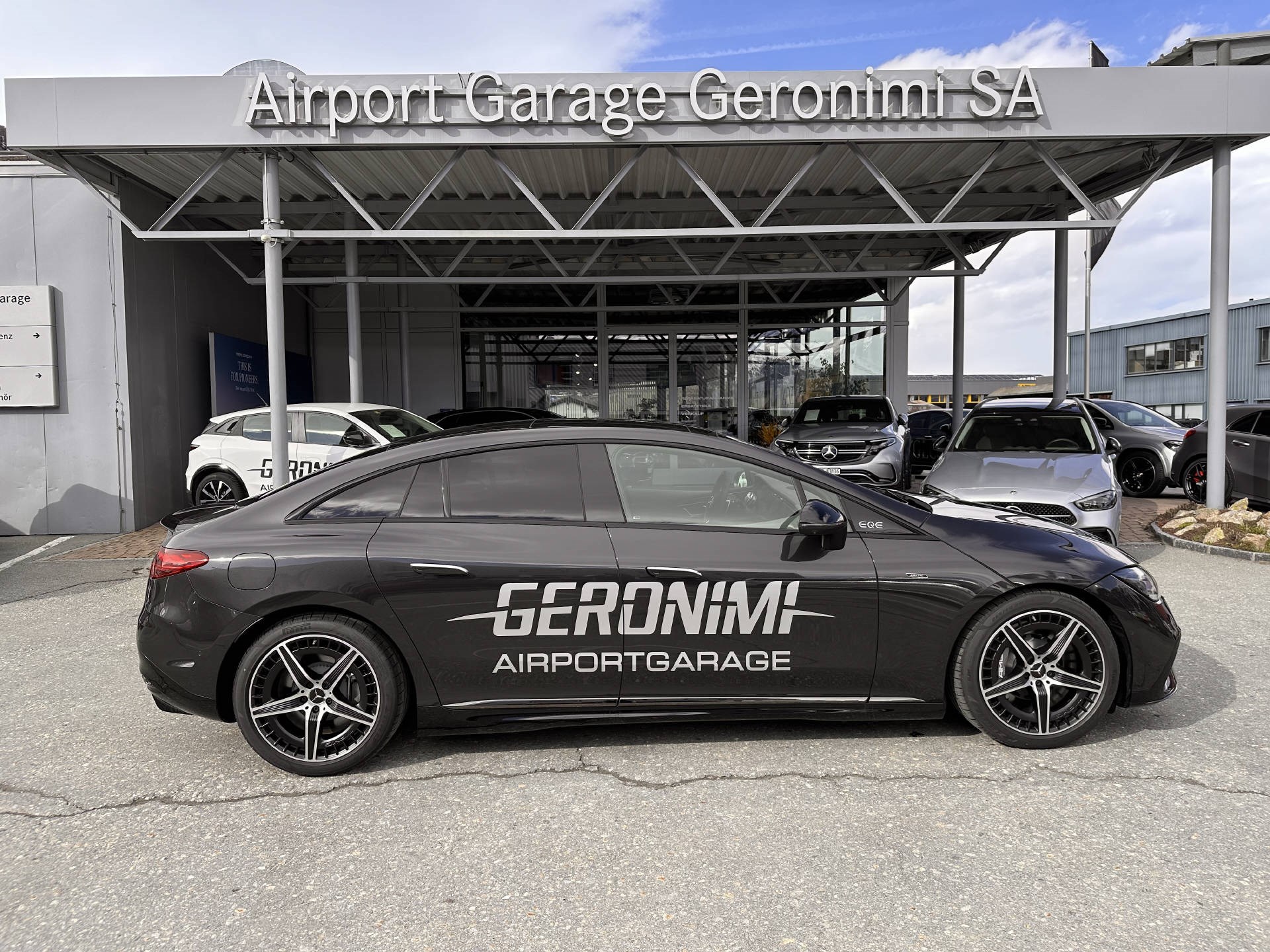 MERCEDES-BENZ EQE 43 AMG 4matic