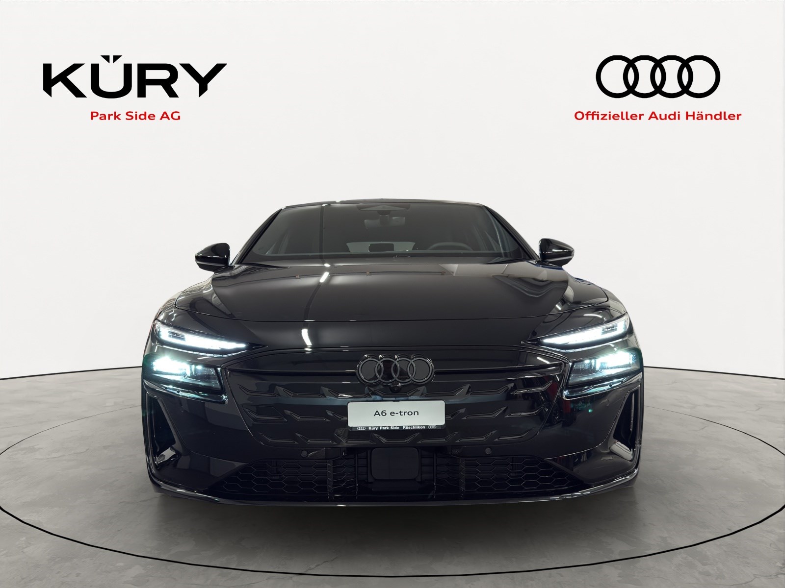 AUDI A6 Avant e-tron quattro-showroom-element-1