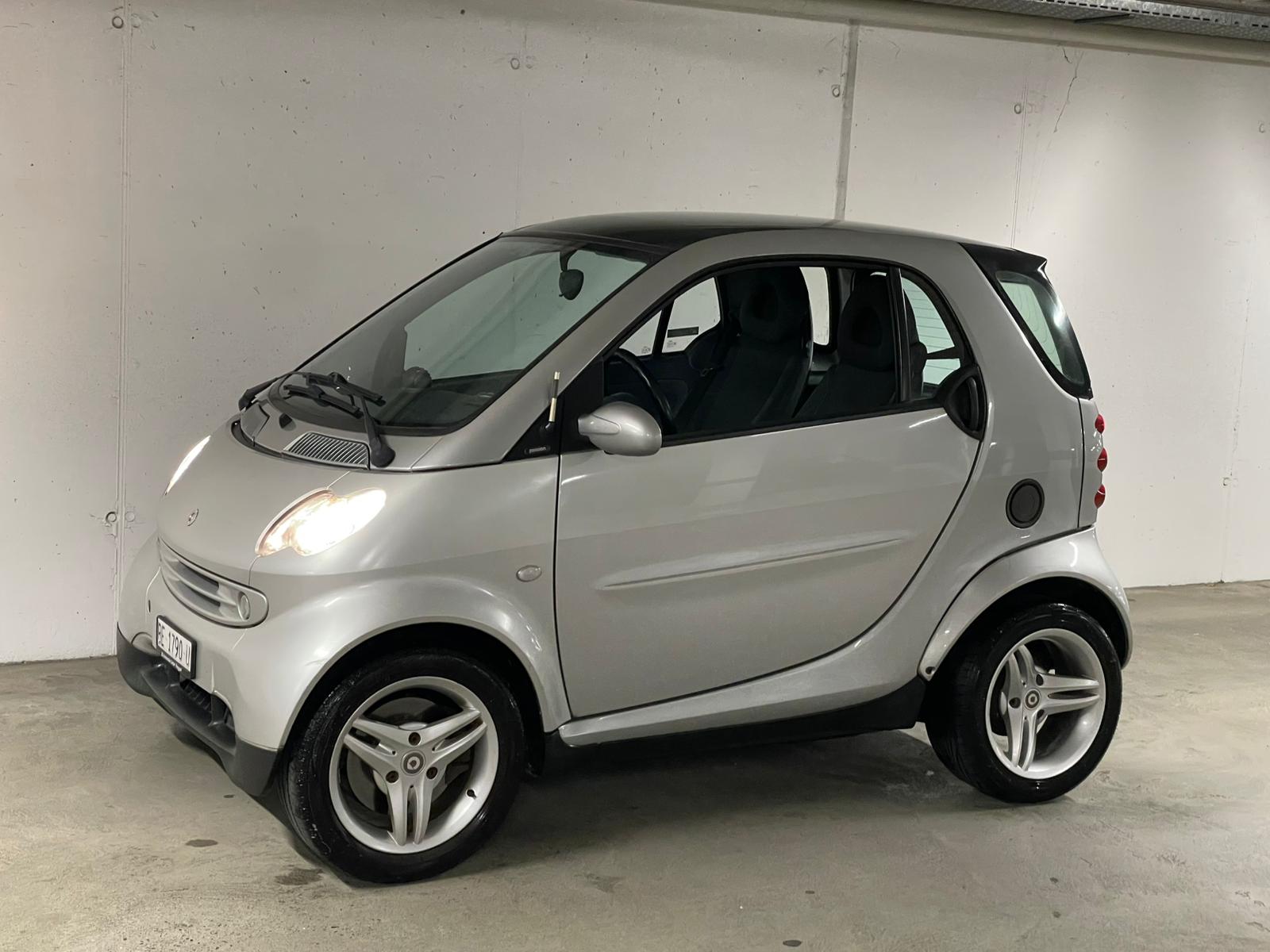SMART fortwo passion-showroom-element-2