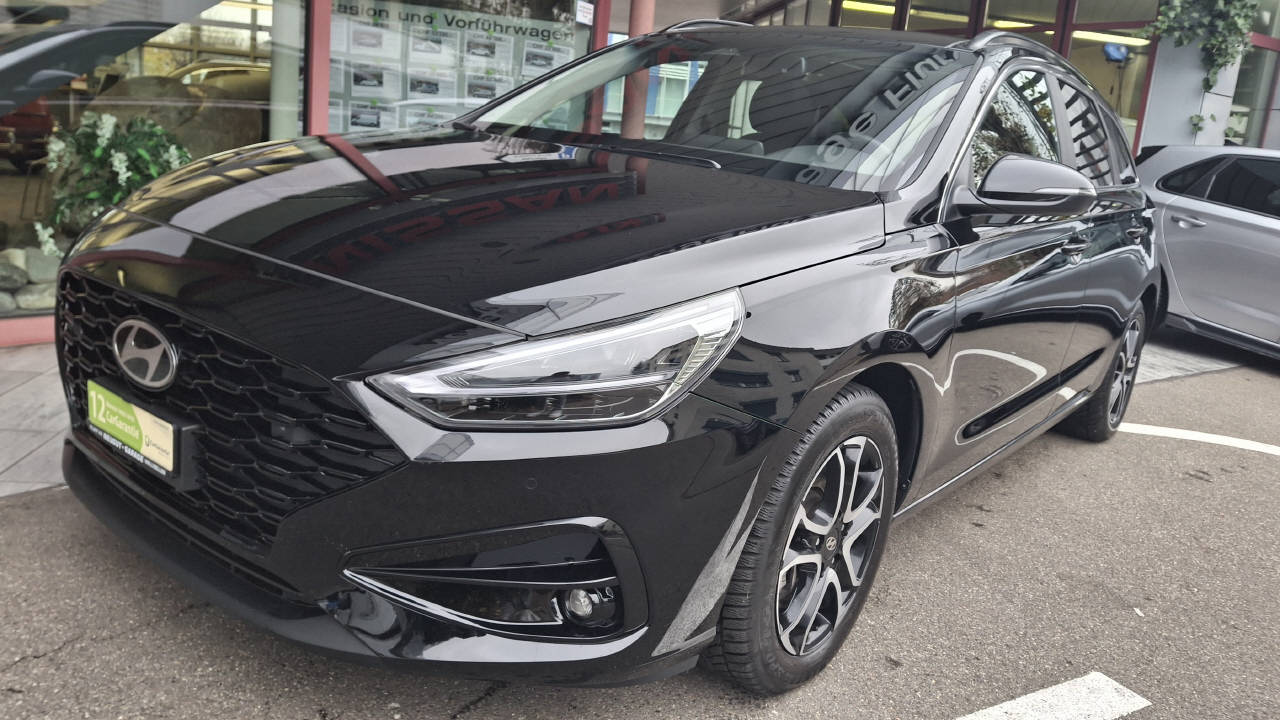 HYUNDAI i30 Wagon 1.5 T-GDi (Kombi)