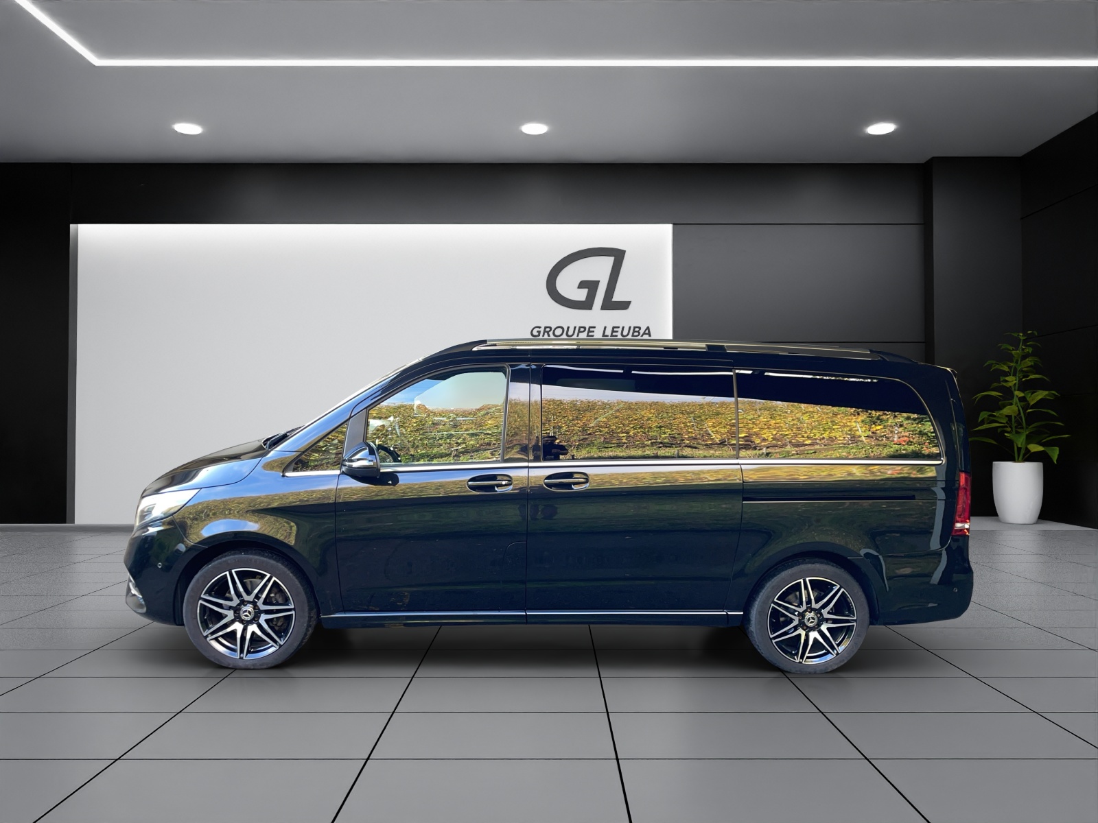 Image MERCEDES-BENZ V-300 V 300 d lang 4Matic 9G-Tronic