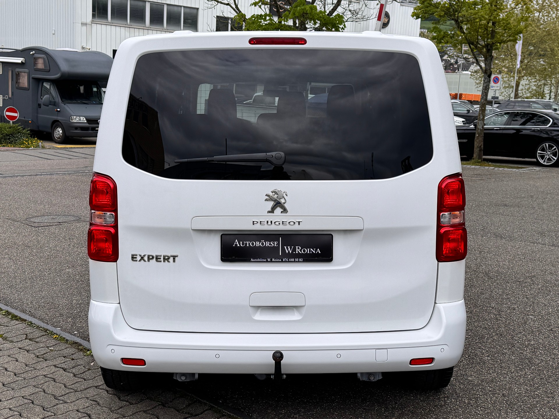 PEUGEOT Traveller 1.6 BlueHDi Active Standard-showroom-element-3