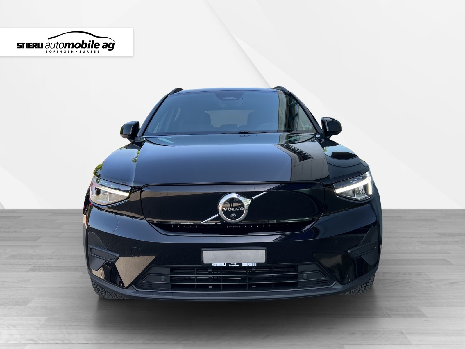 VOLVO EX40 Extended Core-showroom-element-1