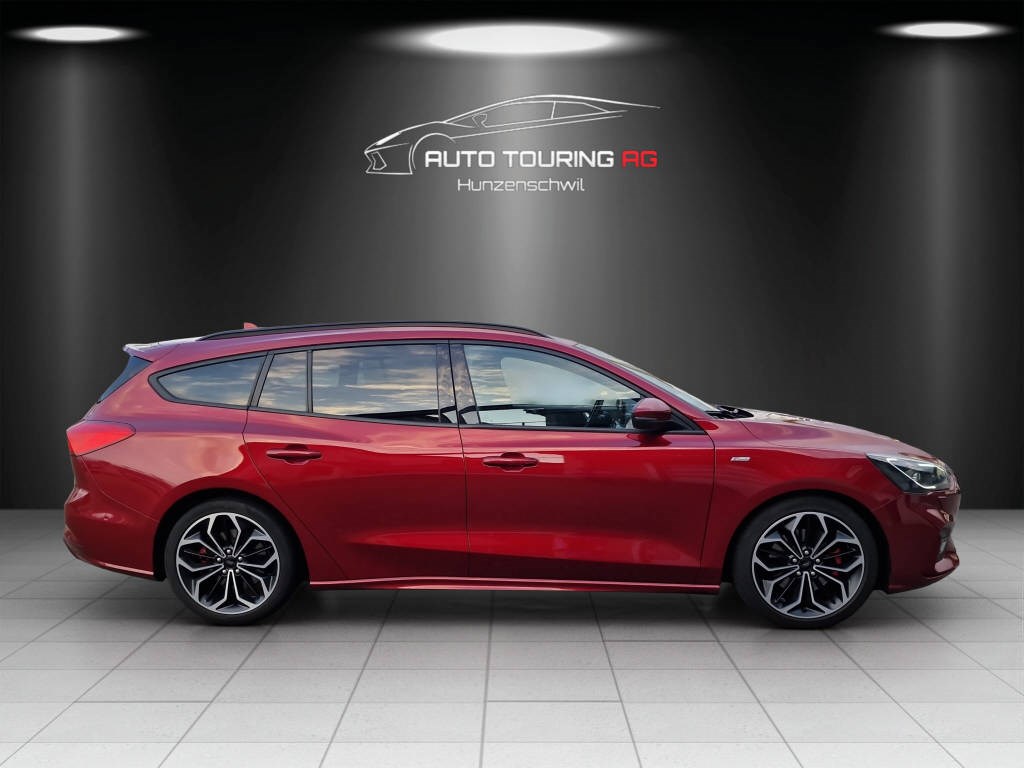 FORD Focus SW 2.0 EcoBlue 150 ST-Line-image-1