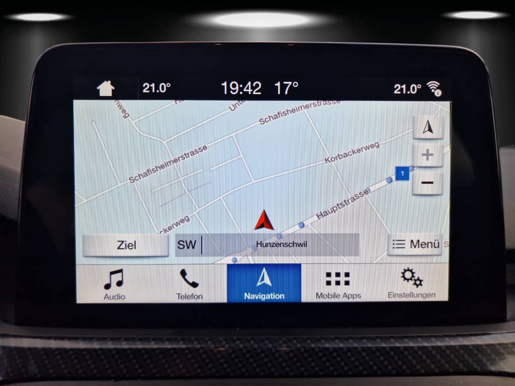 FORD Focus SW 2.0 EcoBlue 150 ST-Line-image-11