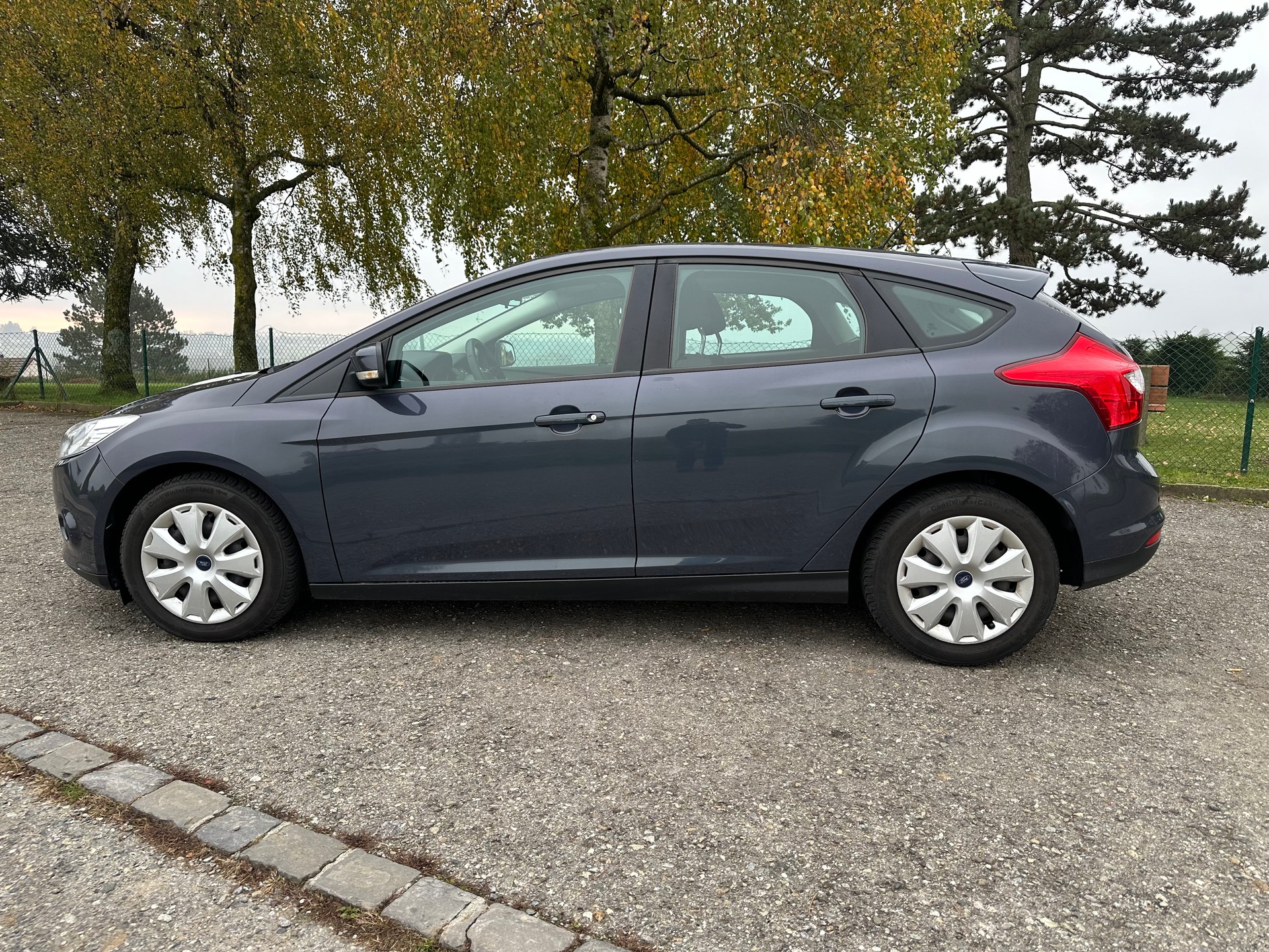 FORD Focus 1.6i VCT Winner PowerShift-showroom-element-3
