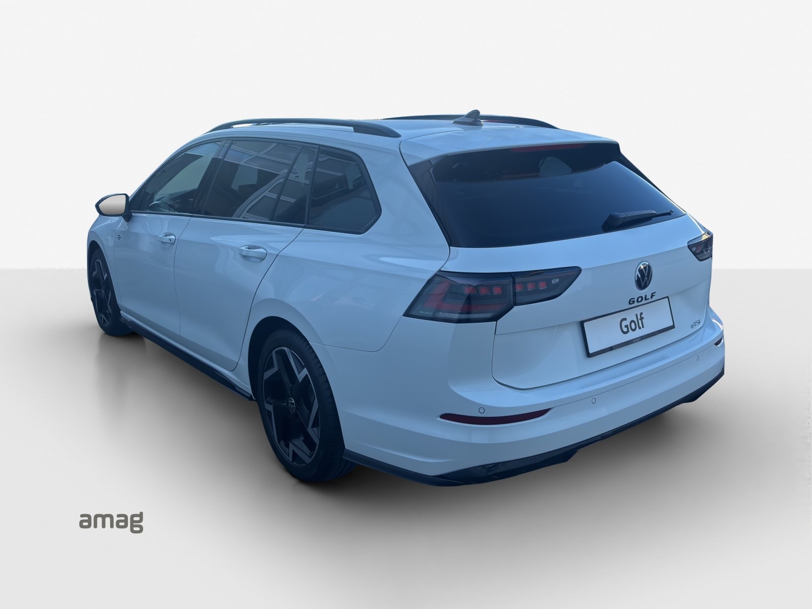 VW Golf Variant 1.5 eTSI mHEV R-Line-showroom-element-2