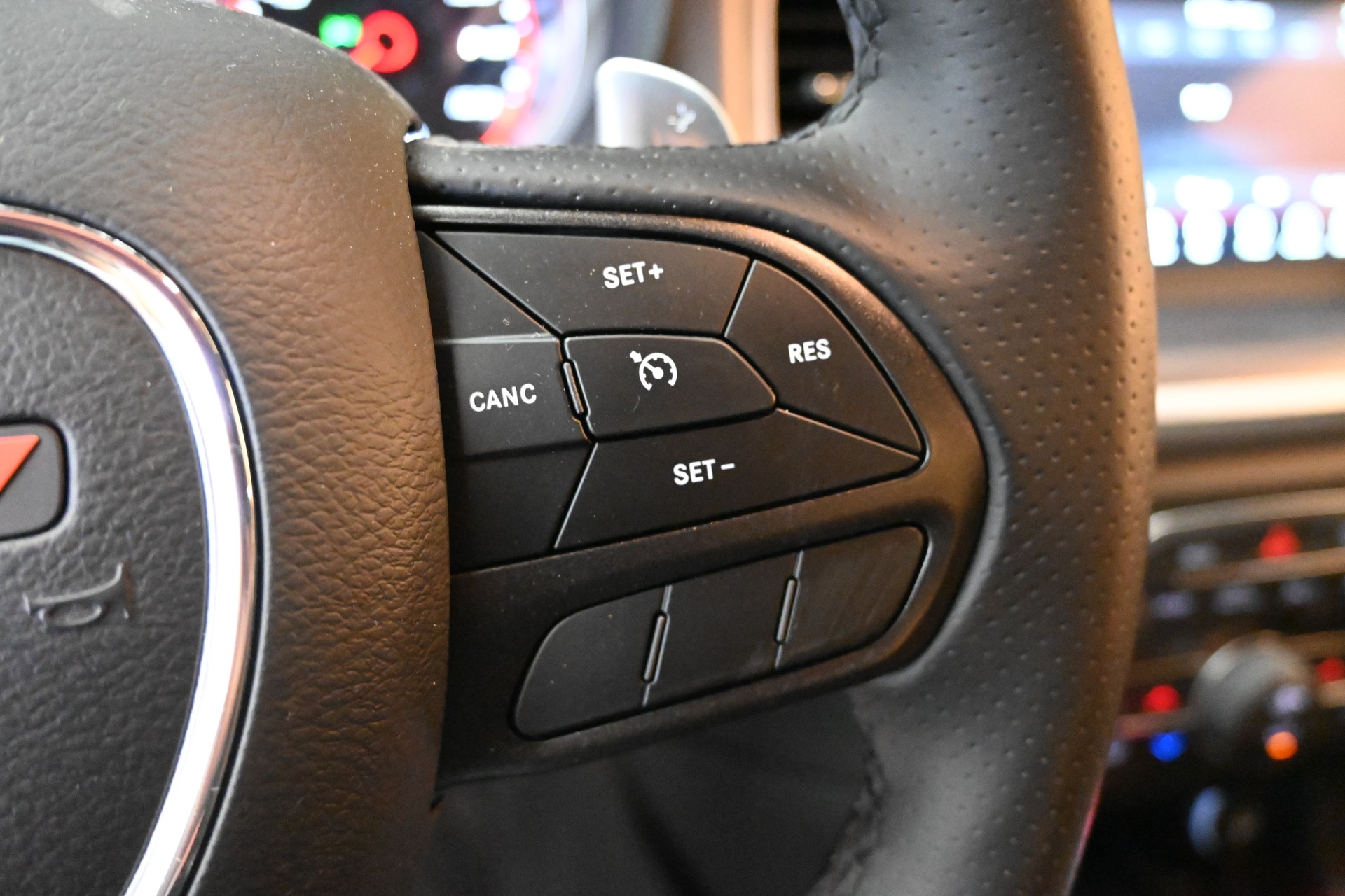 DODGE Charger-image-13