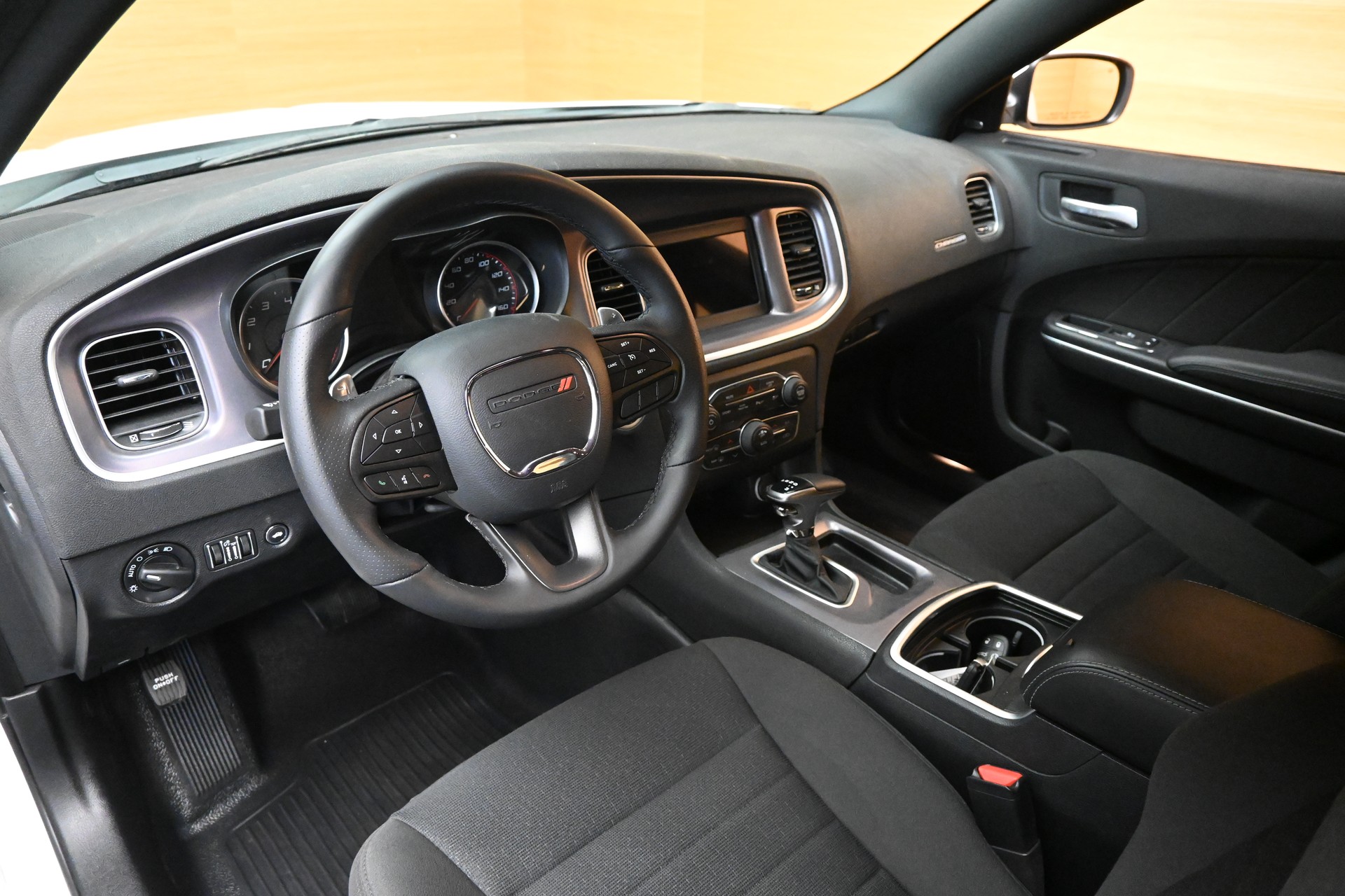 DODGE Charger-image-7