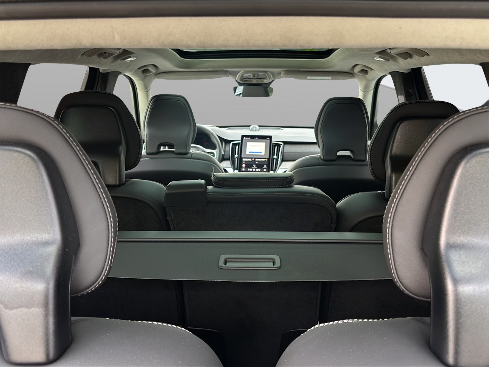 Image VOLVO XC90 XC90 T8 eAWD PluginHybrid Ultra Dark Geartronic