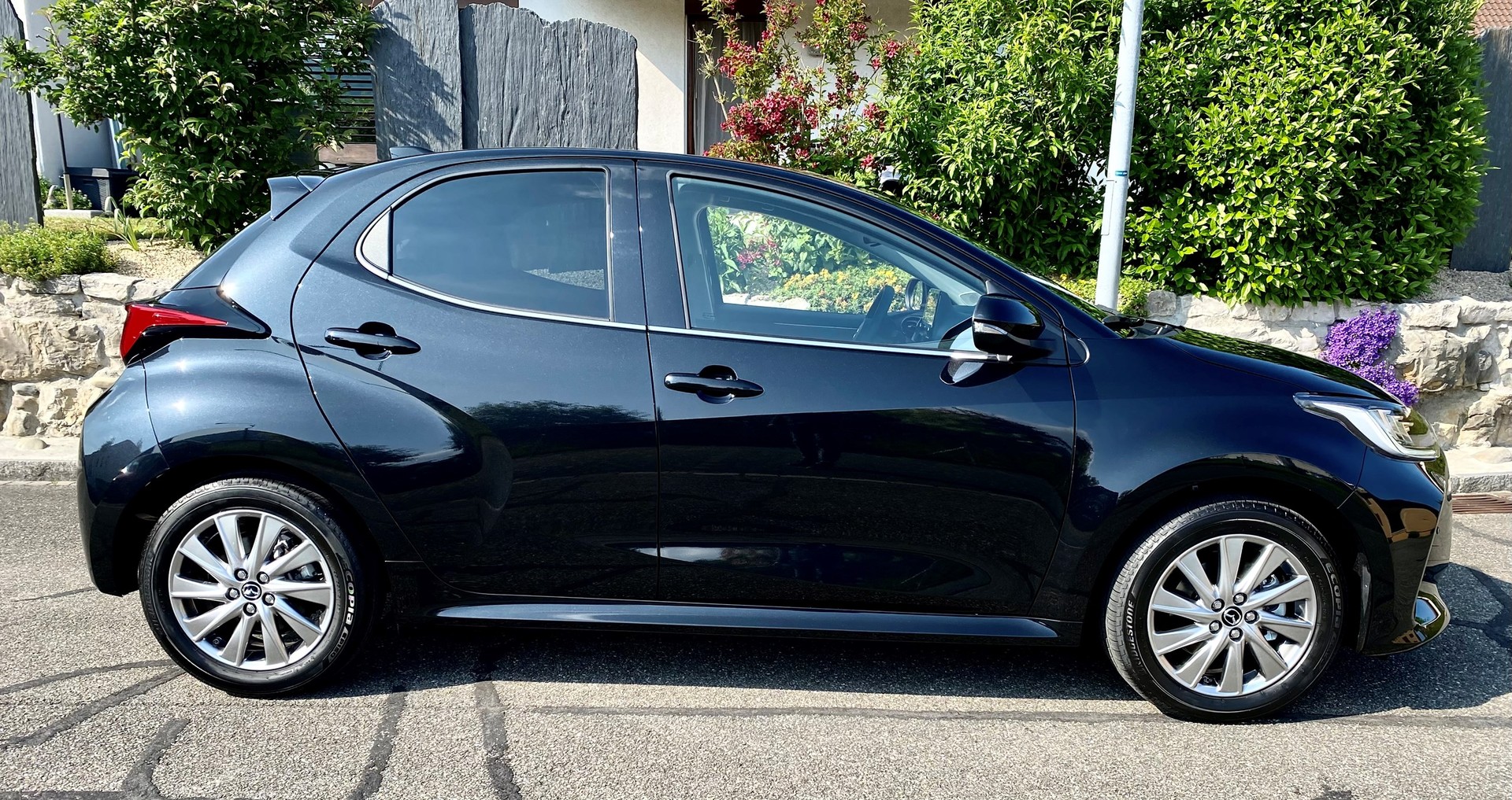 MAZDA 2 Hybrid Select-image-8