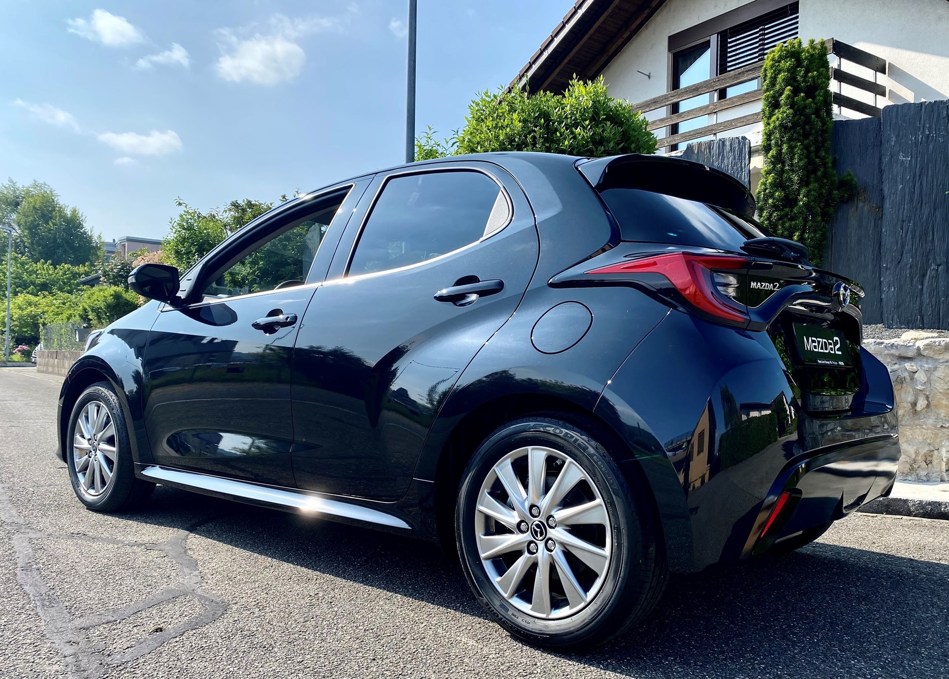 MAZDA 2 Hybrid Select-image-4
