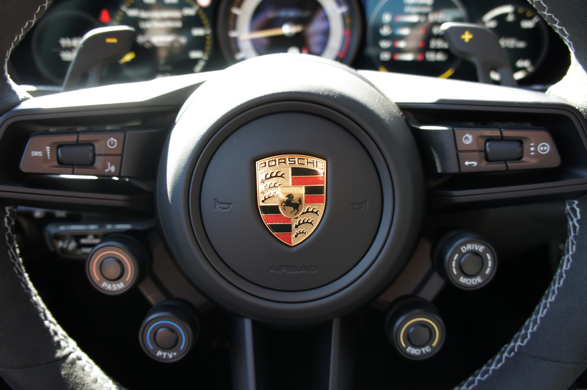 PORSCHE 911 GT3 RS Weissach-image-21