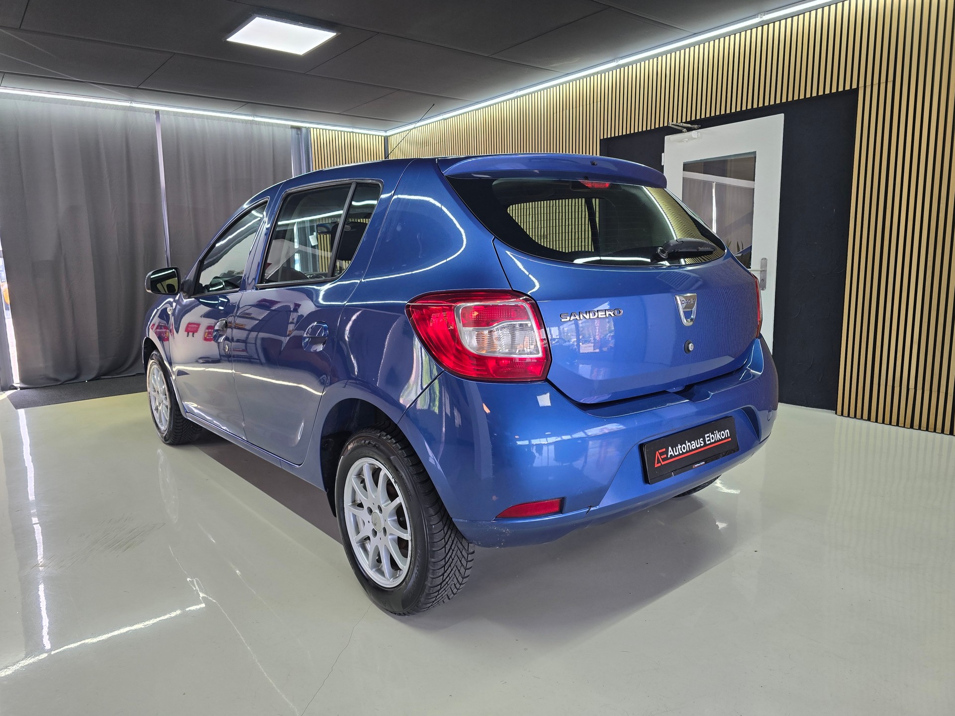 DACIA Sandero 1.2 Ambiance-showroom-element-3