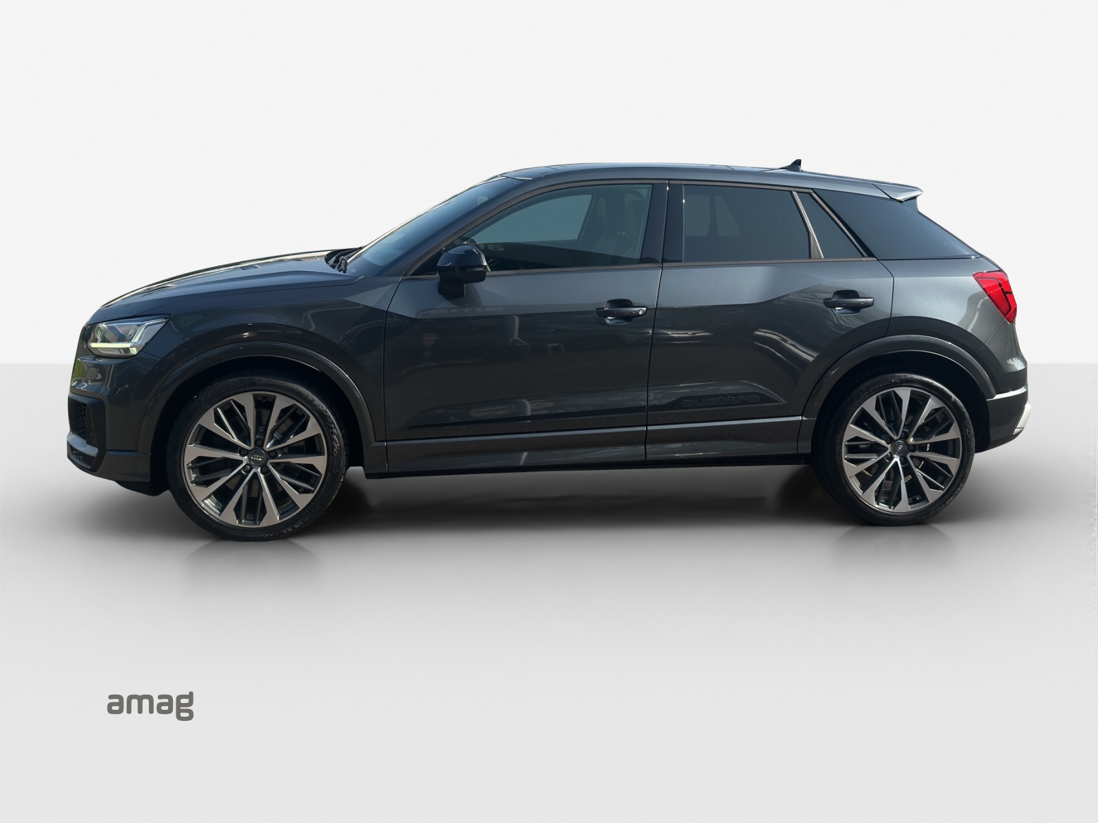 AUDI SQ2 TFSI quattro S-tronic-showroom-element-1