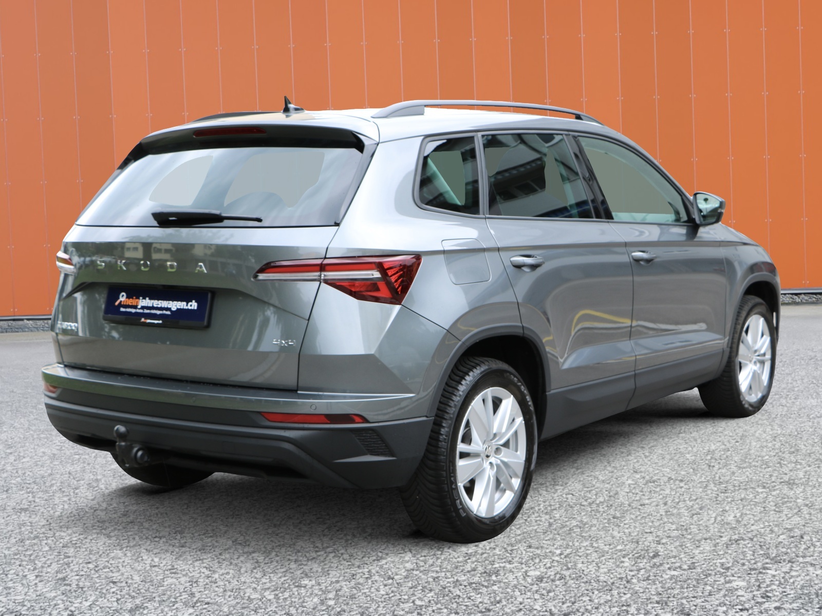 SKODA Karoq 2.0 TDI CR Selection 4x4 DSG-showroom-element-1