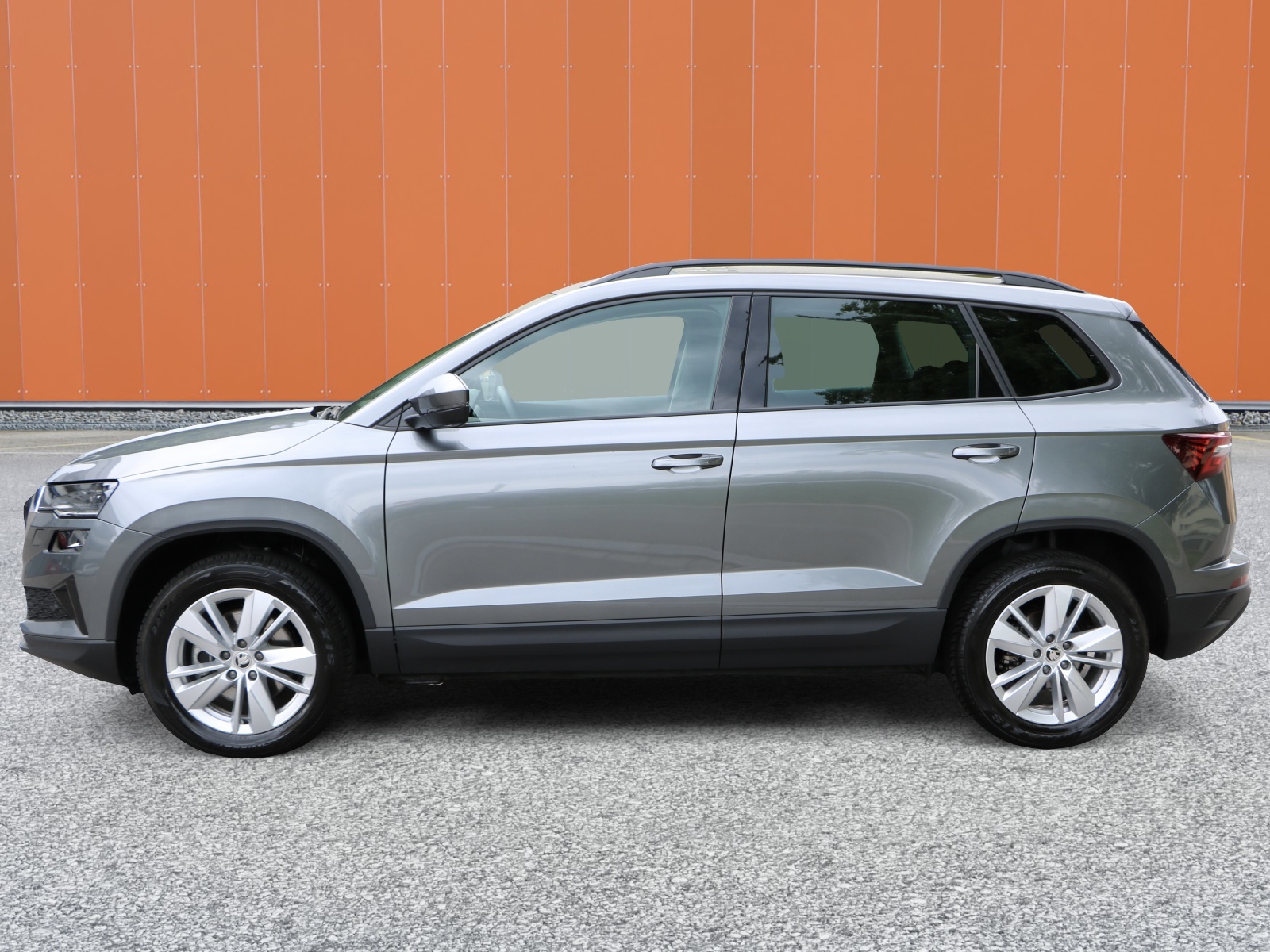 SKODA Karoq 2.0 TDI CR Selection 4x4 DSG-showroom-element-3