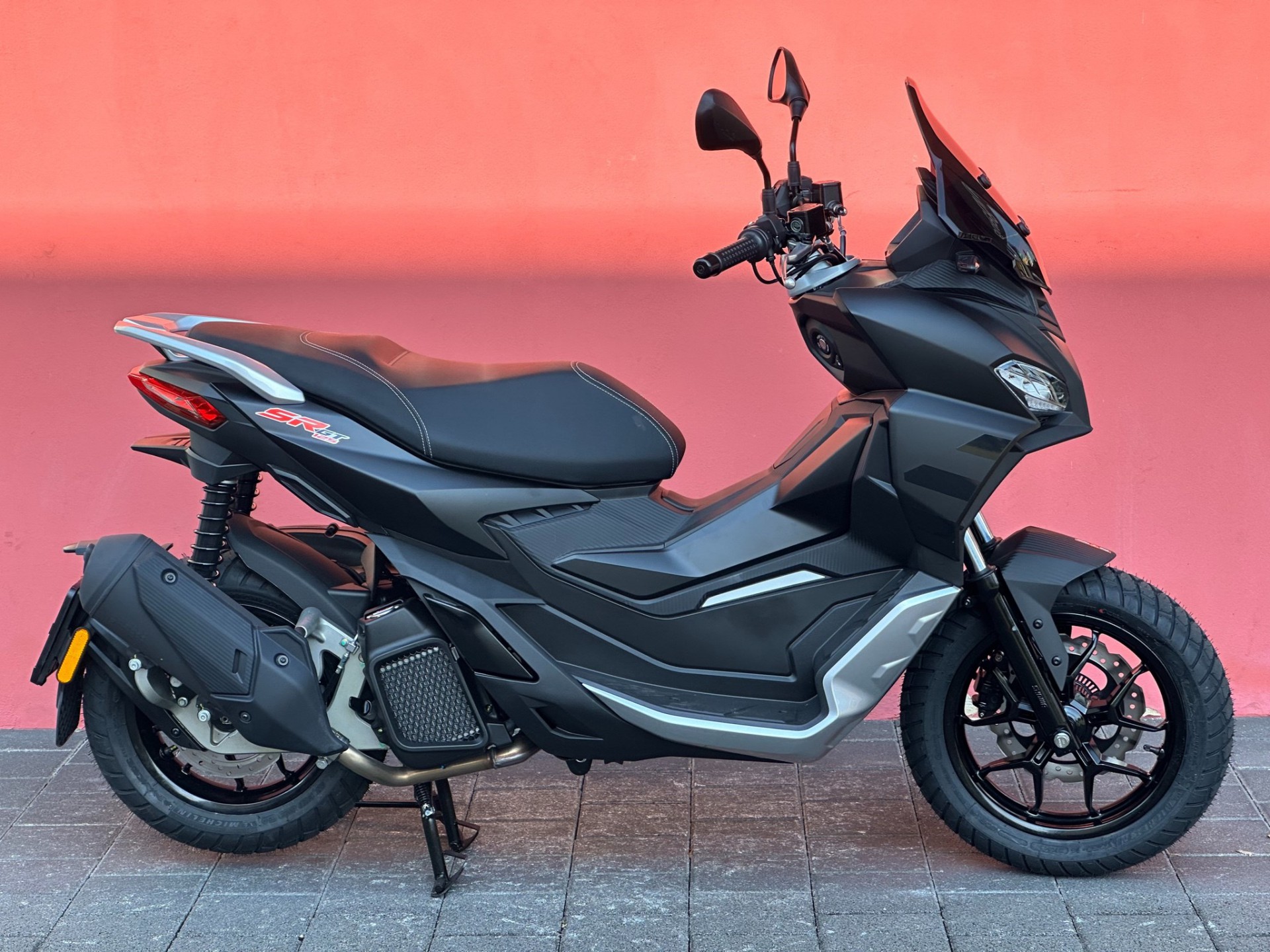 Aprilia Sportcity Cube 125 Usato Aprilia Sportcity 125 Cube