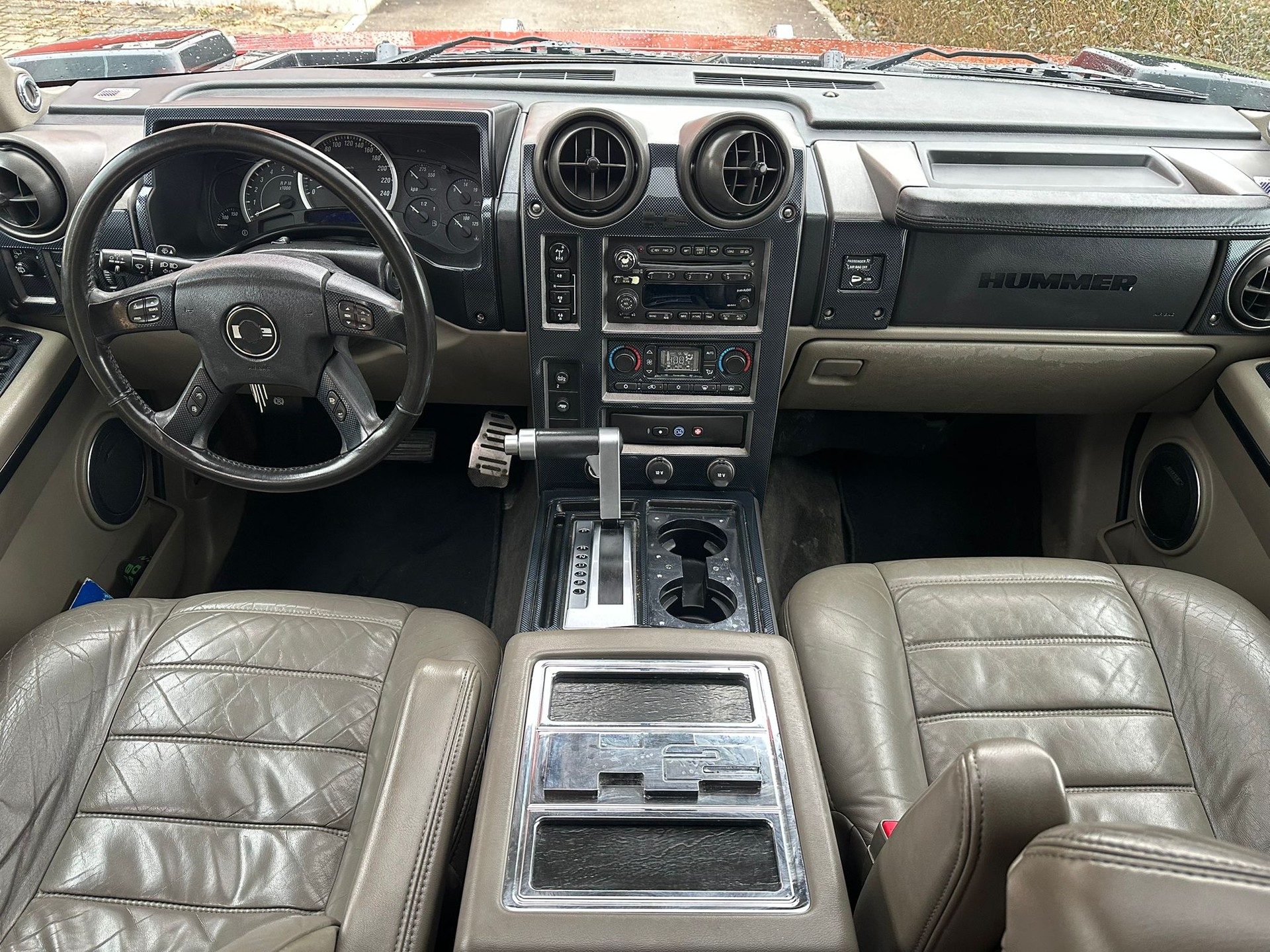 HUMMER H2 6.0-image-9