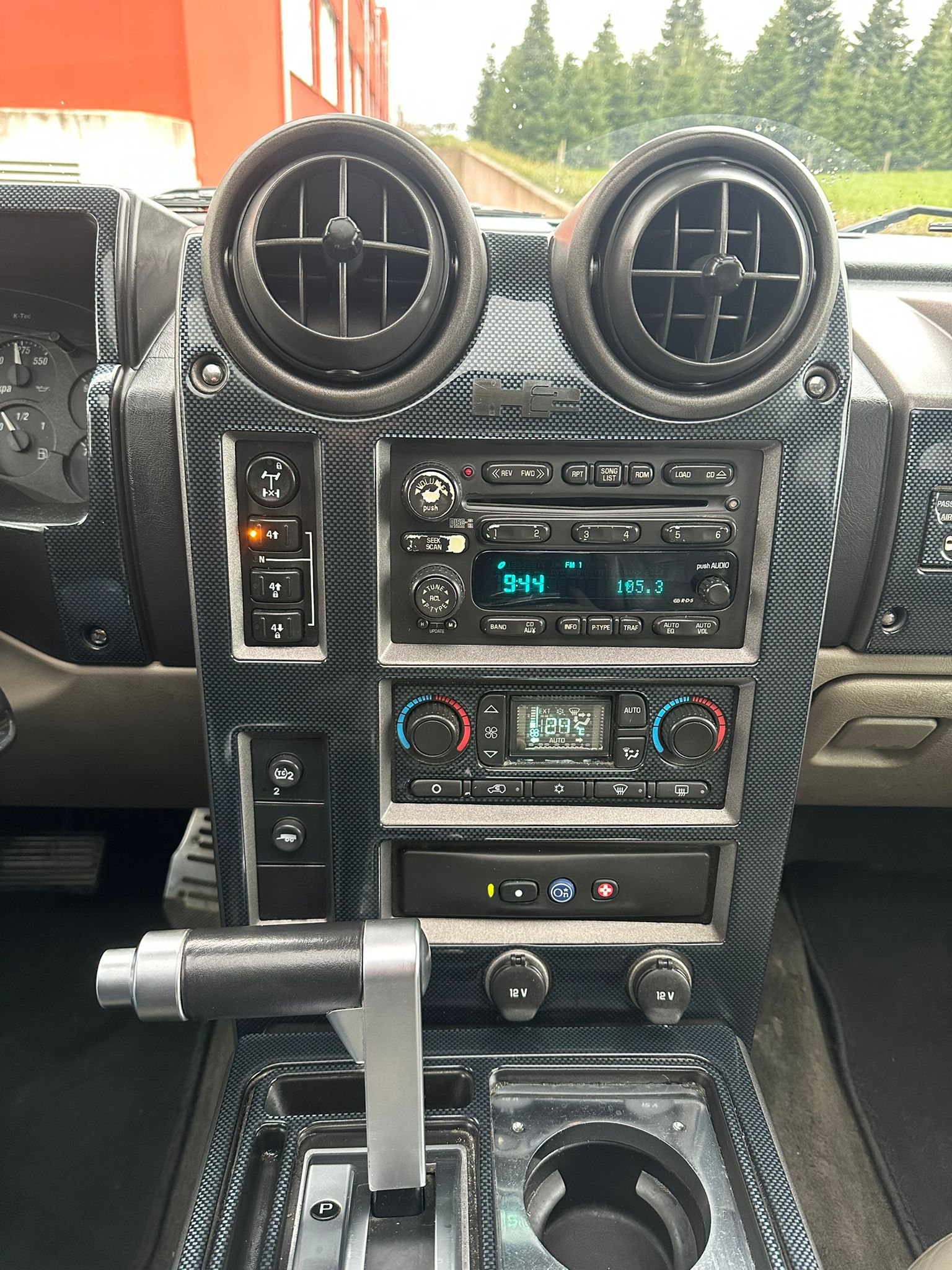 HUMMER H2 6.0-image-16