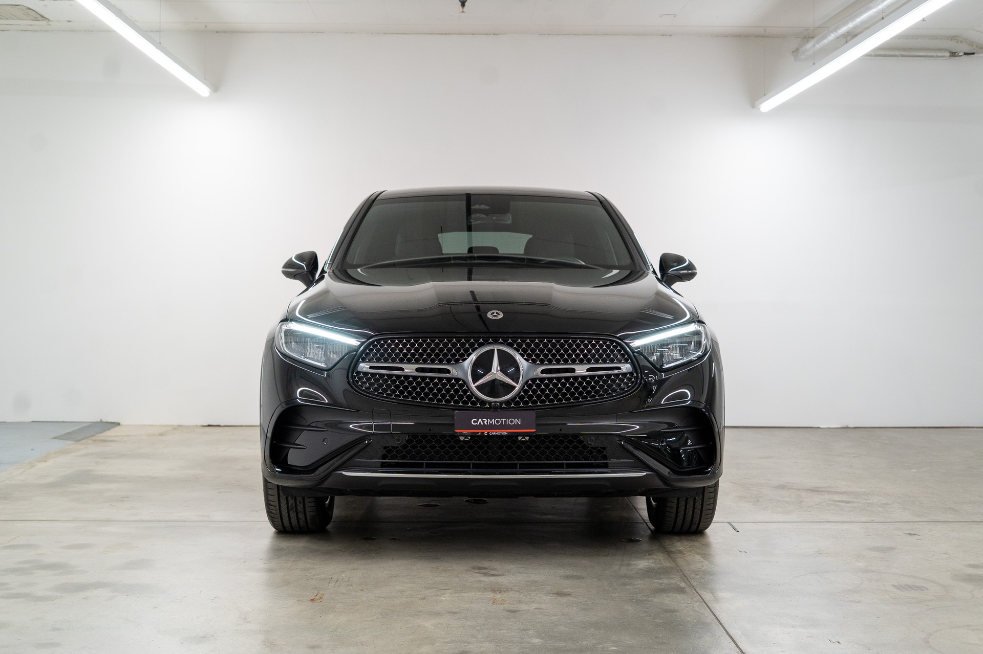 MERCEDES-BENZ GLC 200 AMG Line 4matic Coupé *FACELIFT*-showroom-element-1