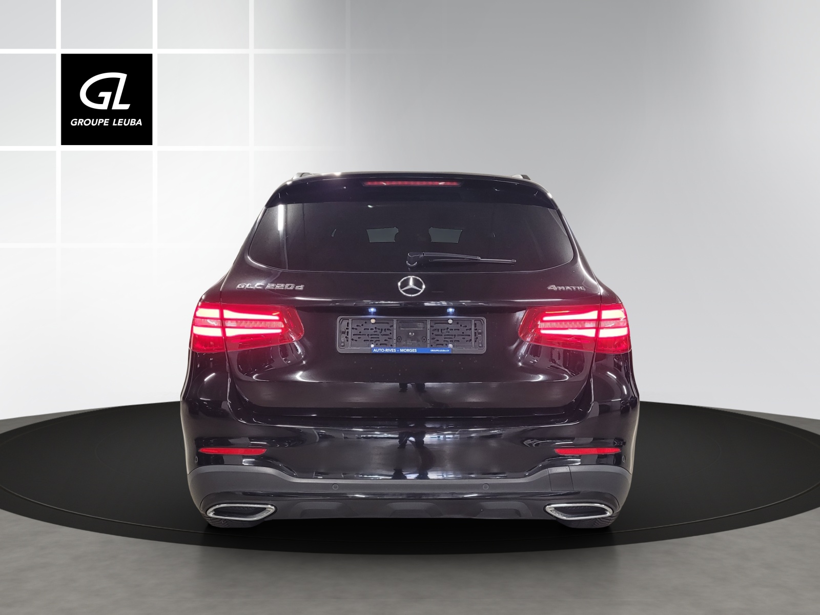 MERCEDES-BENZ GLC 220 d AMG Line 4Matic 9G-Tronic-showroom-element-3