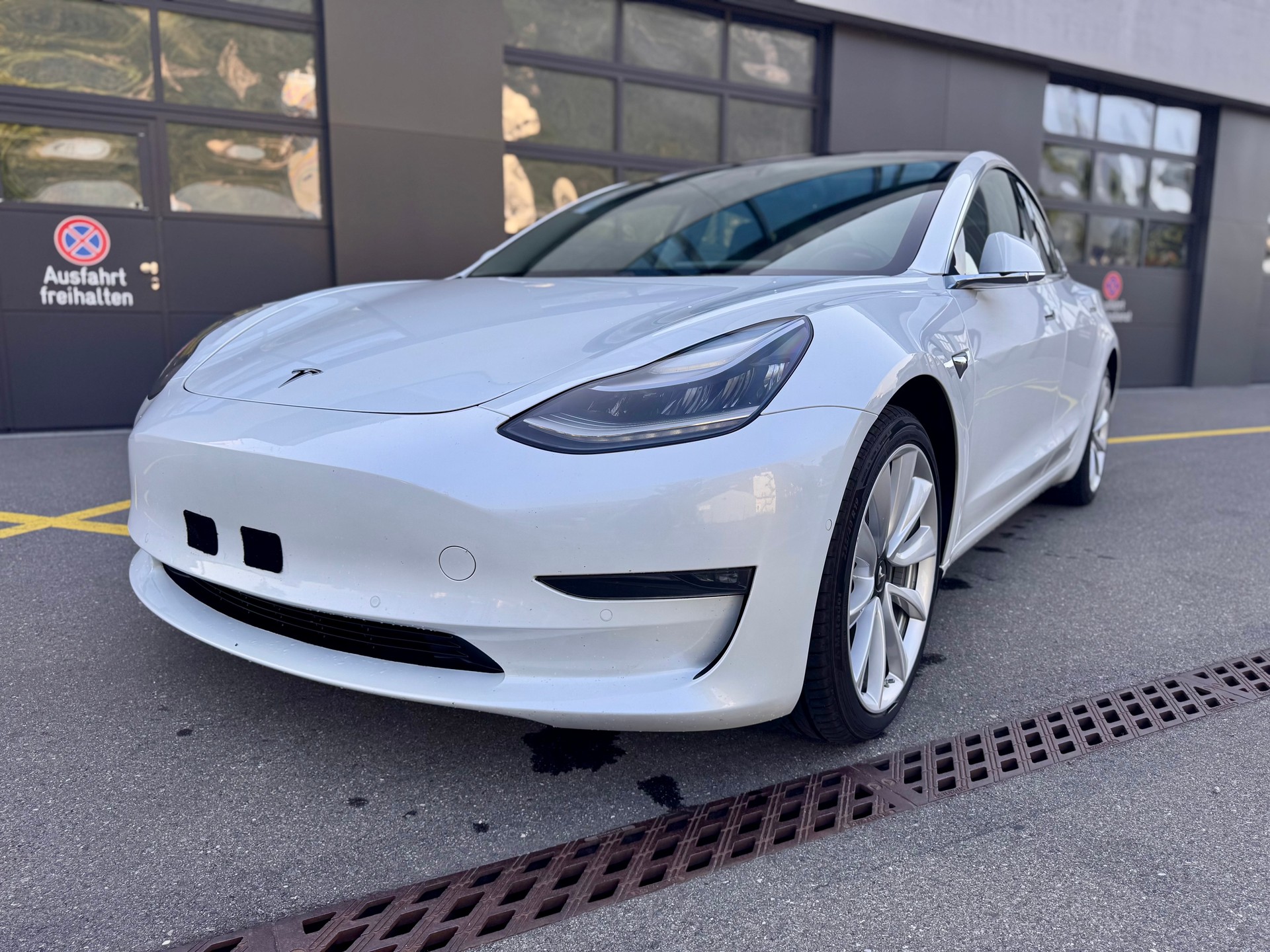 TESLA Model 3 Long Range Dual Motor AWD