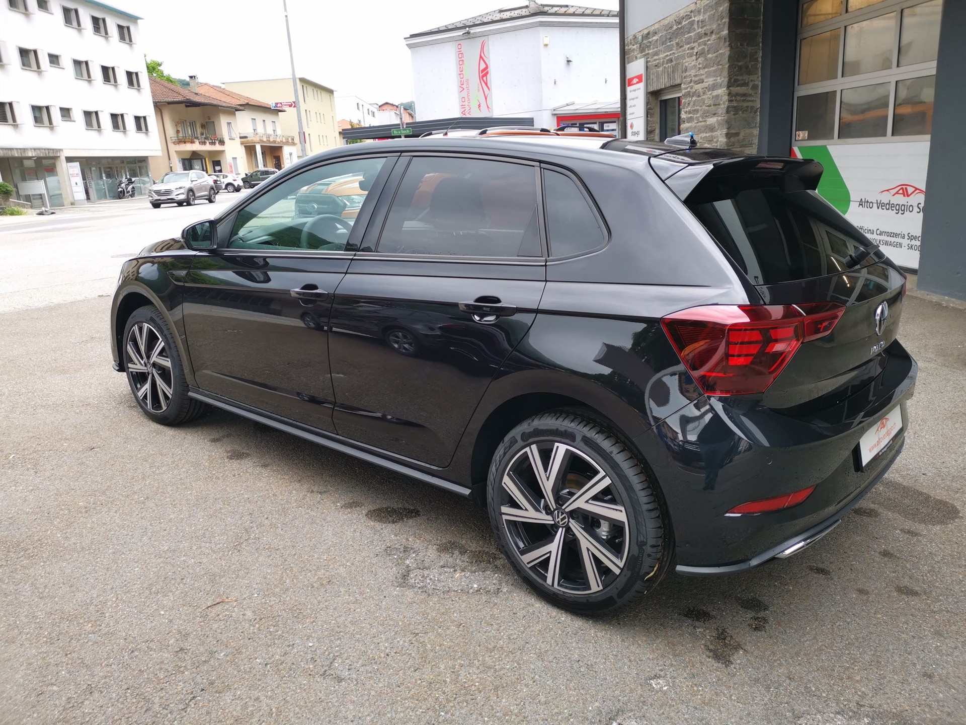 VW Polo 1.0 TSI R-Line DSG-image-6