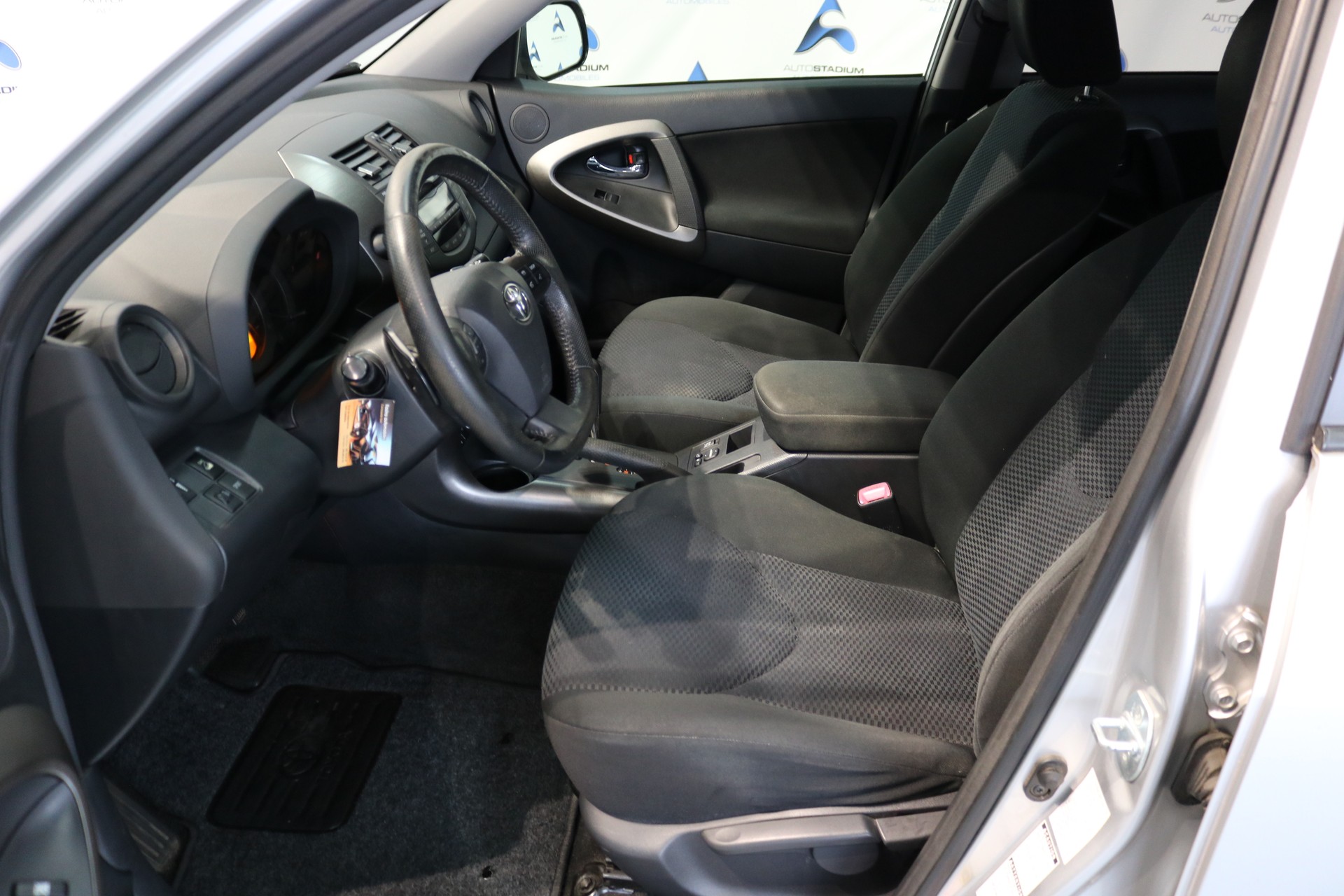 TOYOTA RAV-4 2.0 16V Linea Luna Multidrive-showroom-element-3