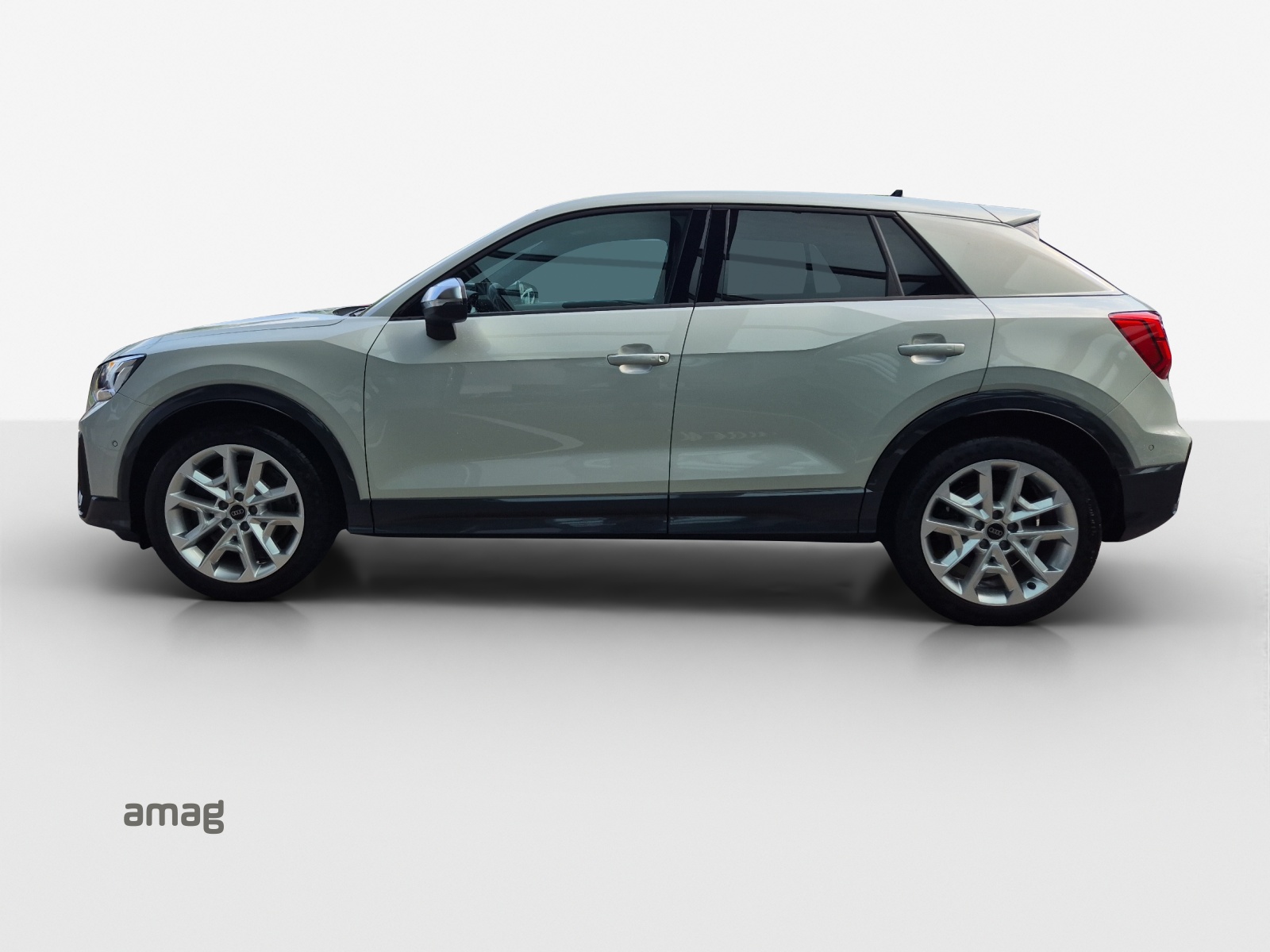 AUDI SQ2 TFSI quattro S-tronic-showroom-element-1