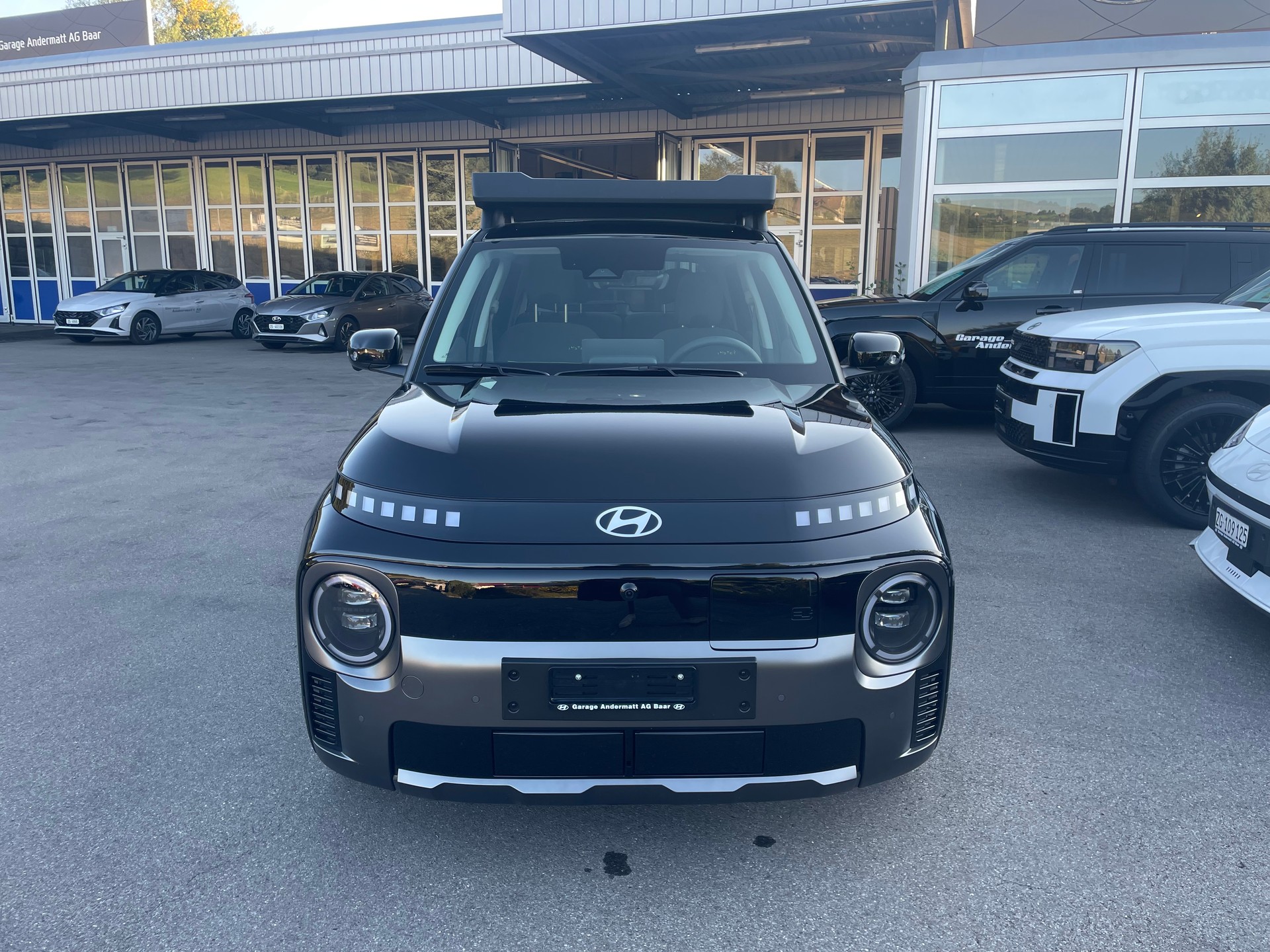 HYUNDAI Inster 49kWh Vertex Cross-showroom-element-1