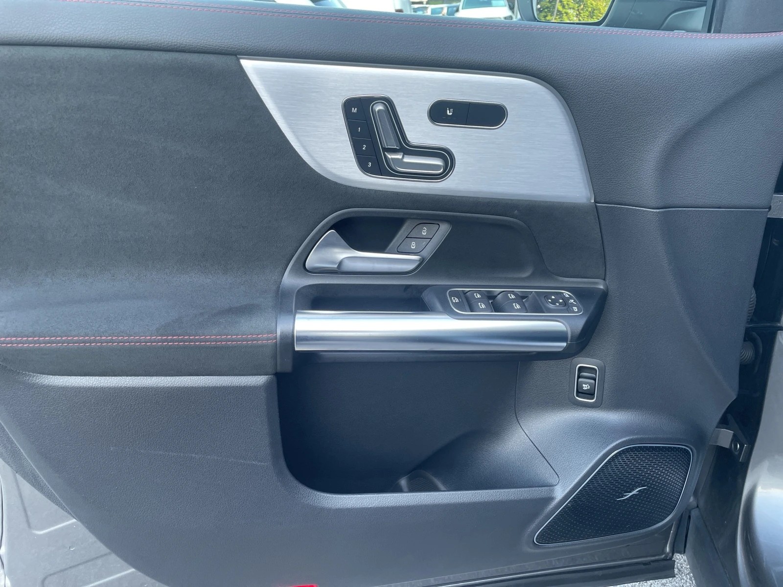 Image MERCEDES-BENZ EQA-250 EQA 250 AMG Line