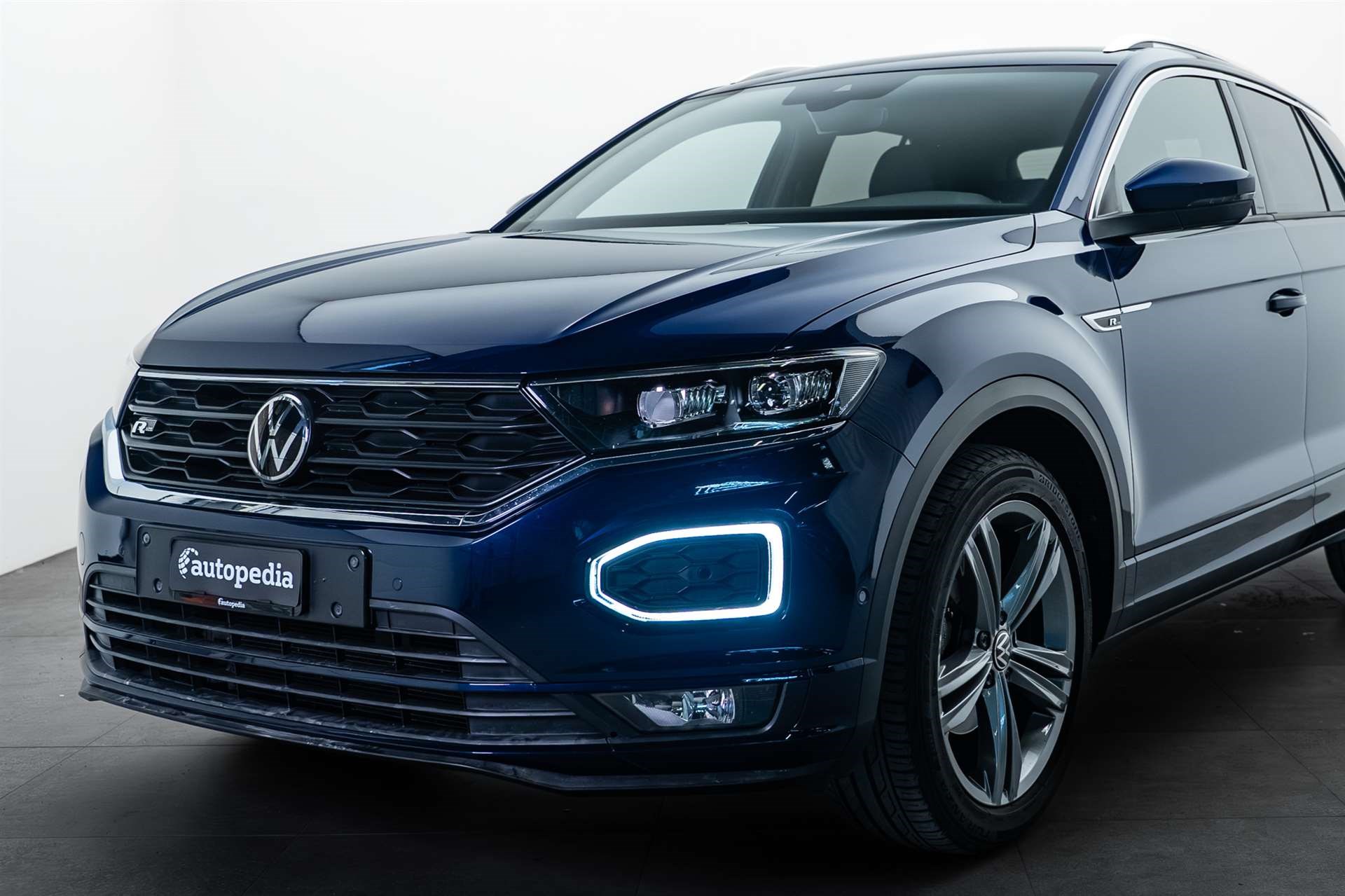 VW T-Roc 1.5 TSI EVO R-Line Sport DSG-showroom-element-1