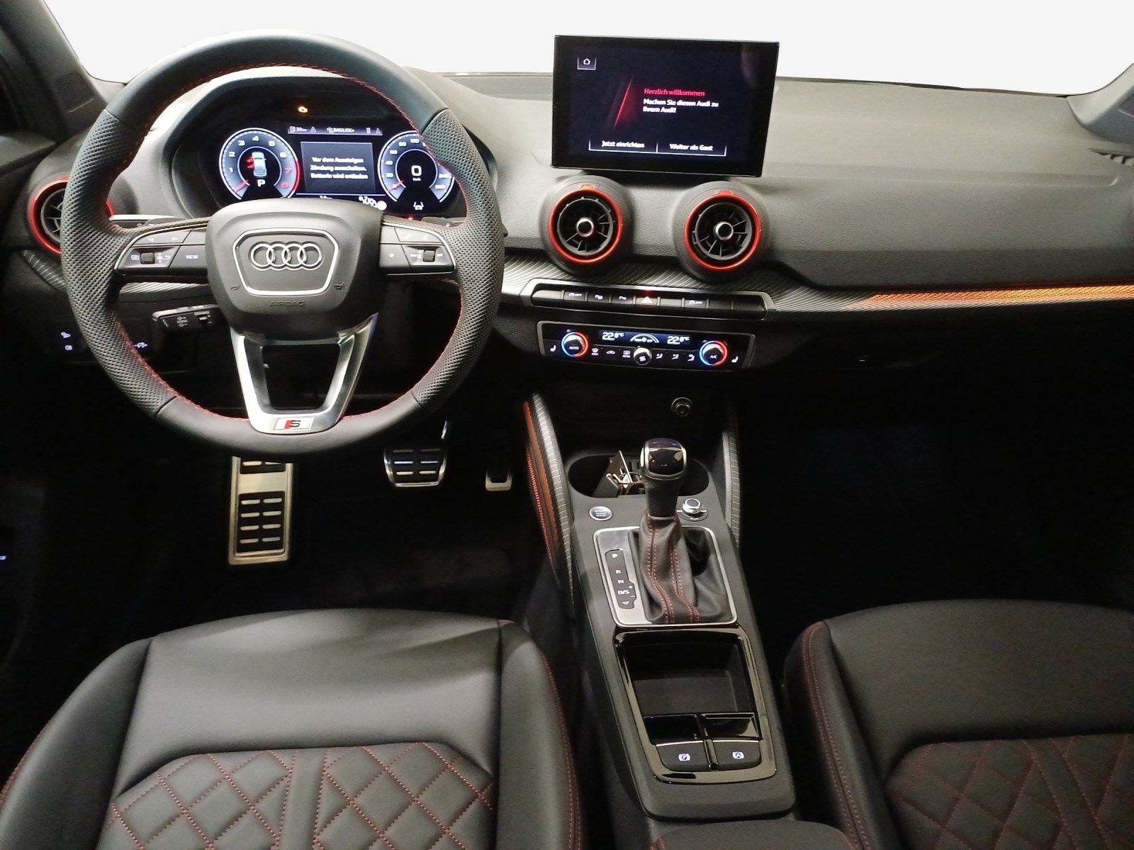 AUDI Q2 35 TFSI S line S-tronic-image-8