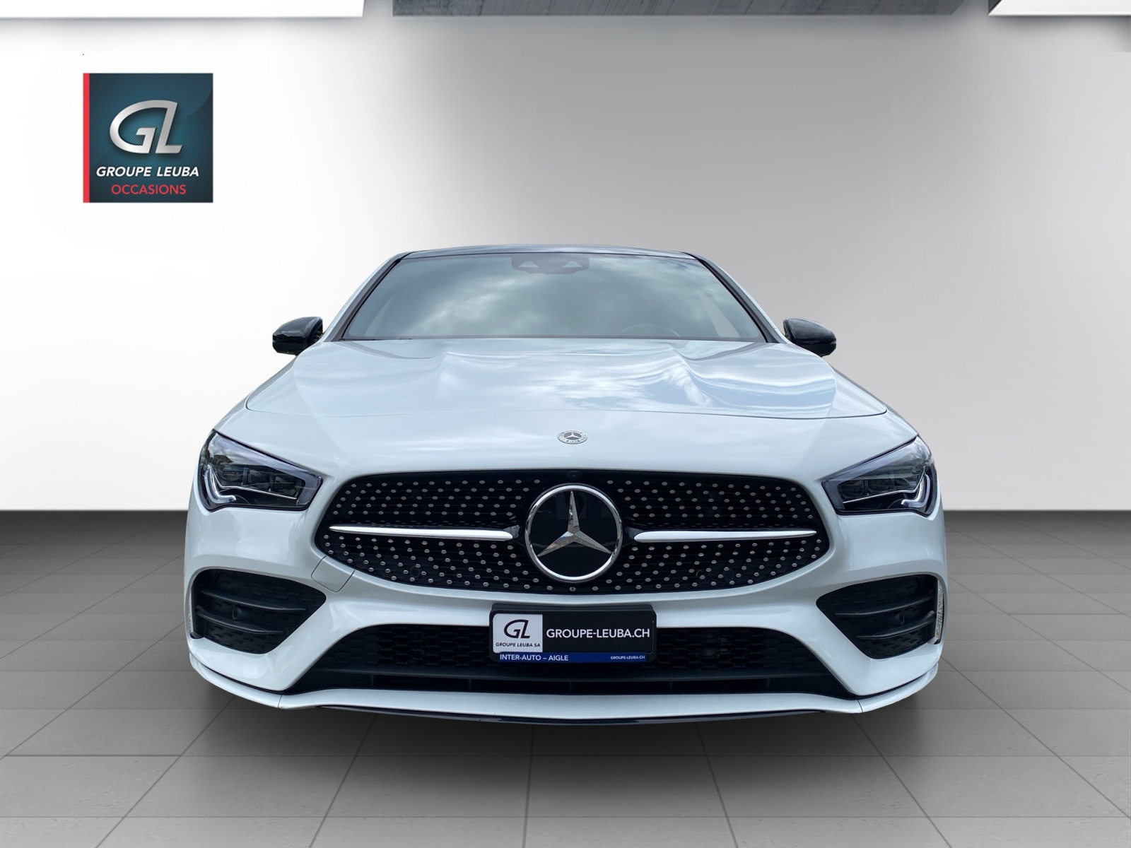 MERCEDES-BENZ CLA SB 250 AMG Line 4M 7G-showroom-element-1