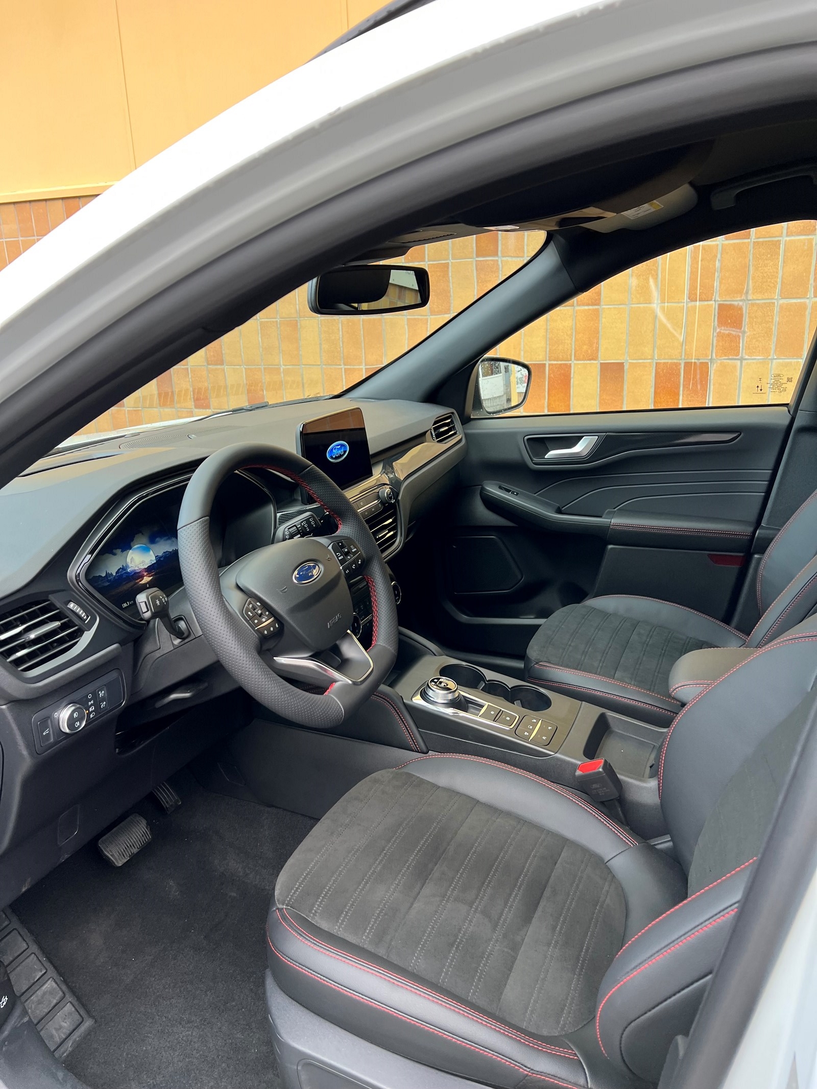 FORD KUGA 2.0 EcoBlue ST-Line X AWD-image-3