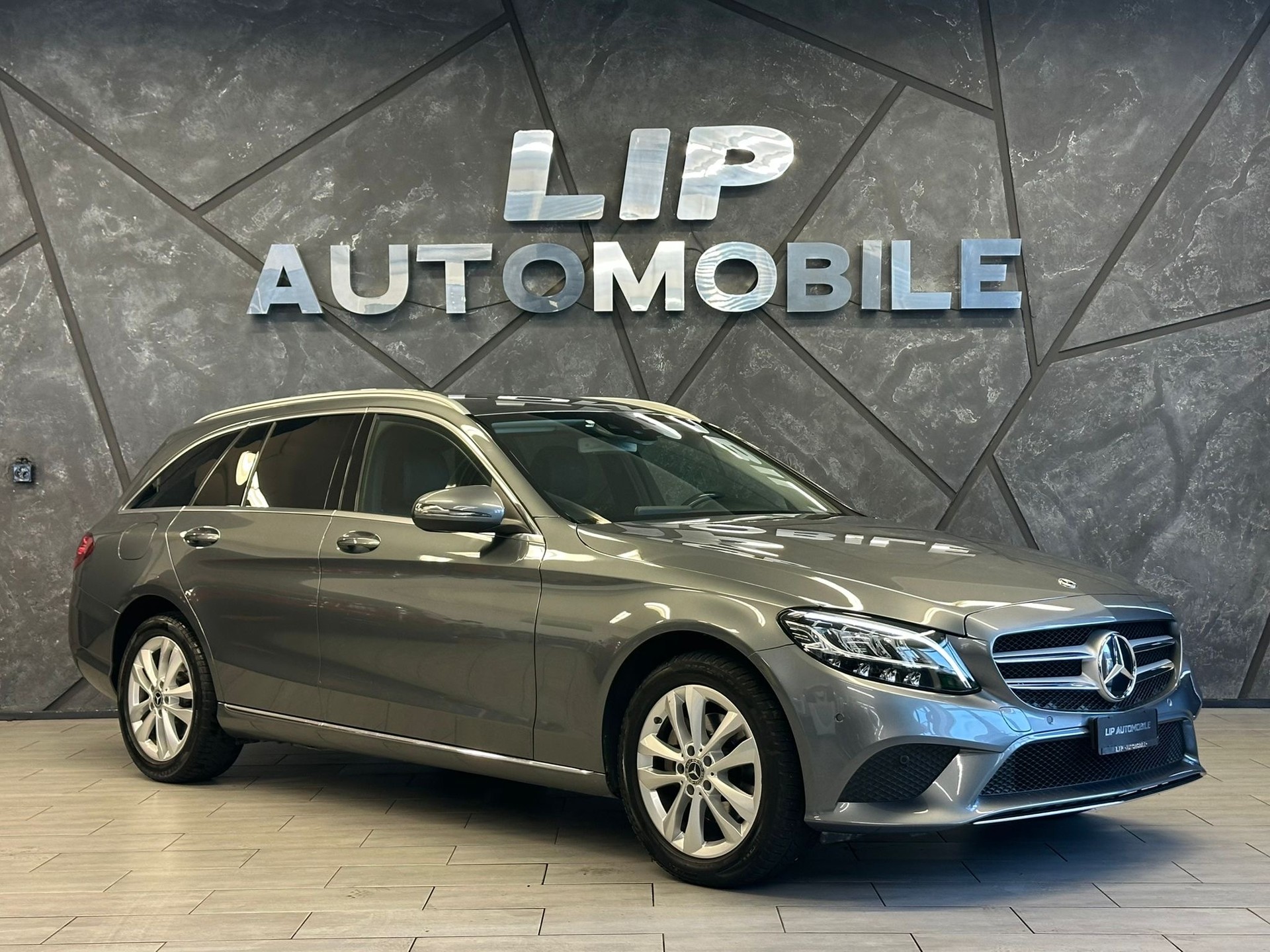 MERCEDES-BENZ C 220 d Swiss Star Avantgarde 4M 9G-Tronic-showroom-element-2