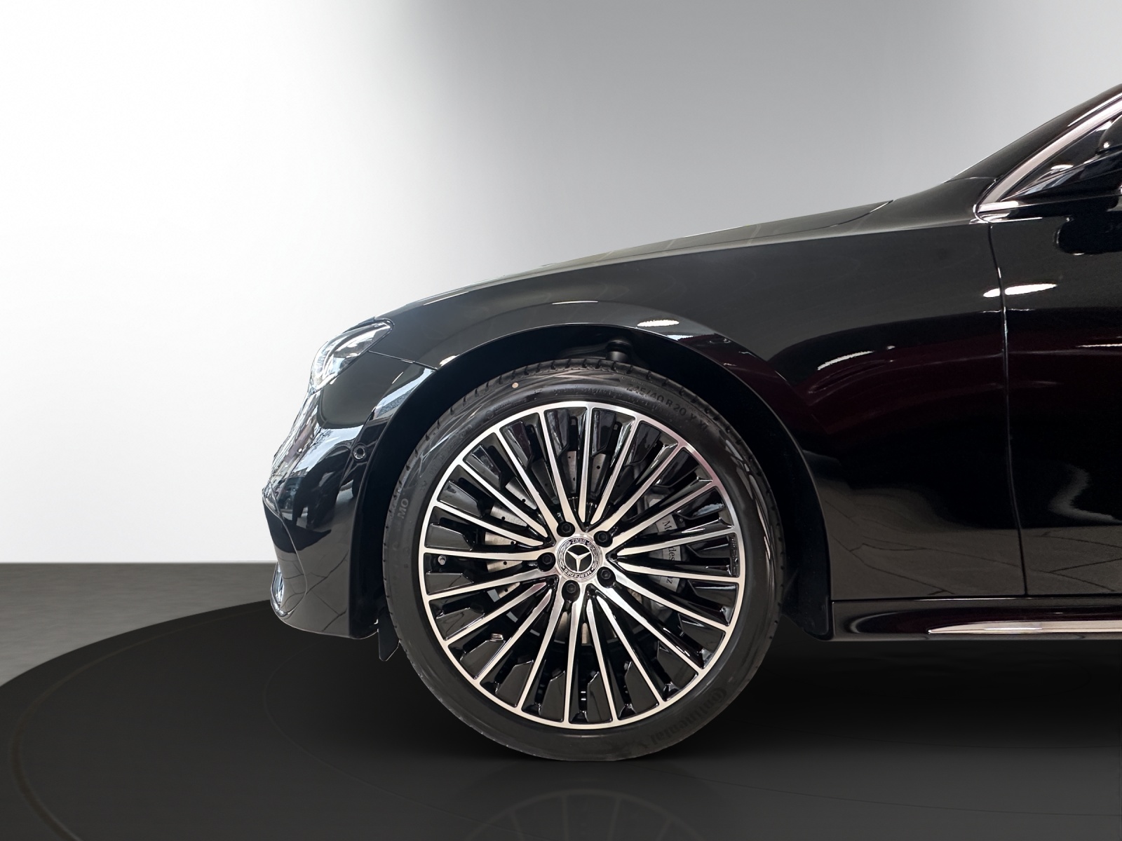 Image MERCEDES-BENZ E-220 E 220 d 4Matic 9G-Tronic