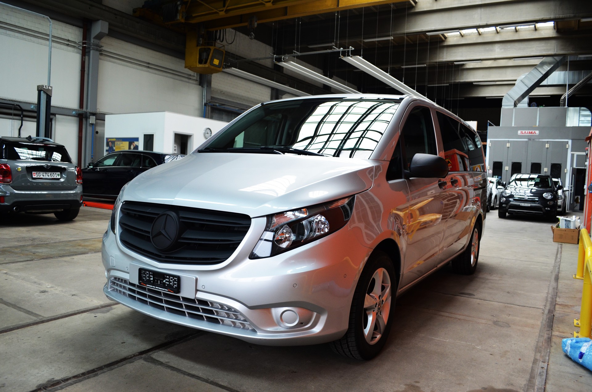 MERCEDES-BENZ Vito 124 CDI Lang Select Tourer 4Matic 9G-Tronic-image-2