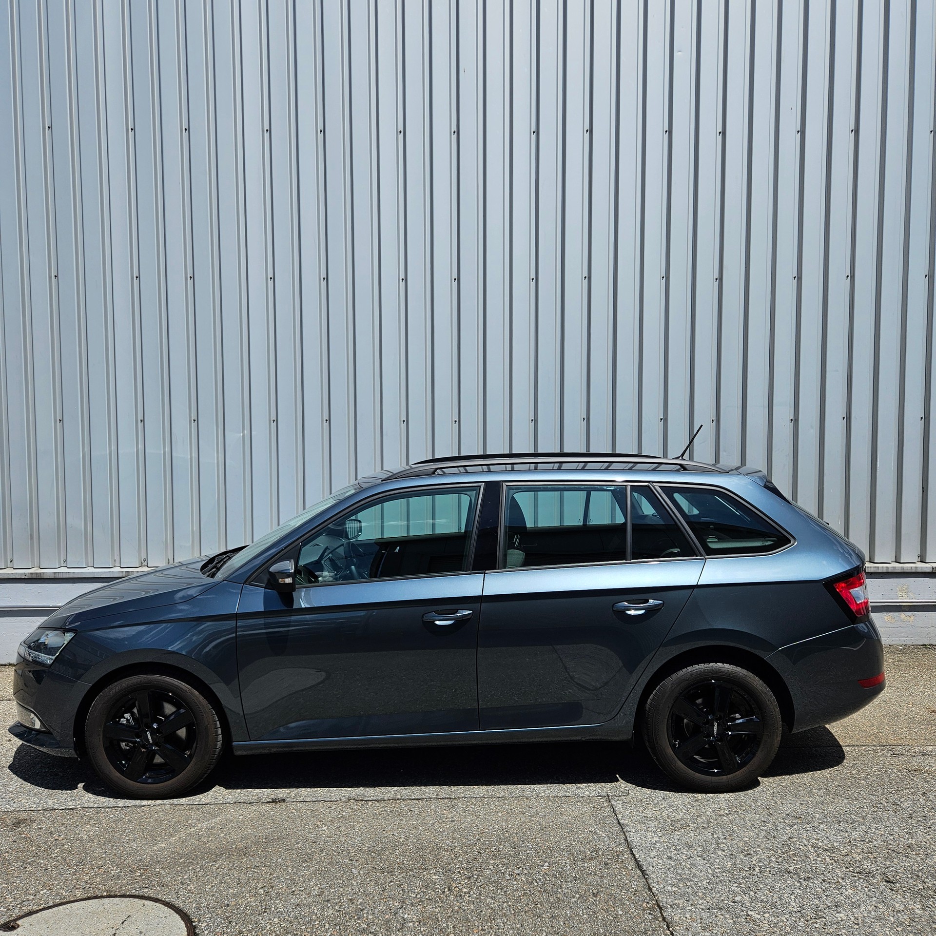 SKODA Fab. Com. 1.0 TSI Amb DSG-showroom-element-2