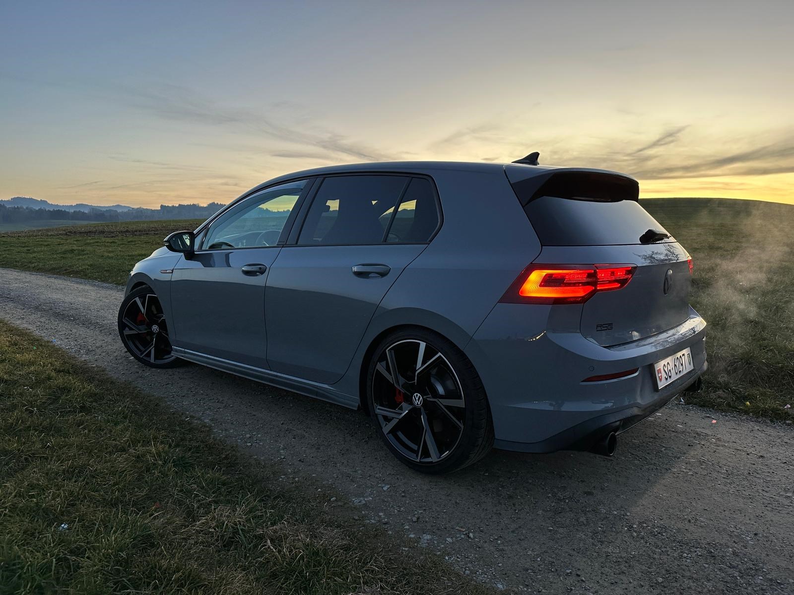 VW Golf 2.0 TSI GTI DSG-image-1