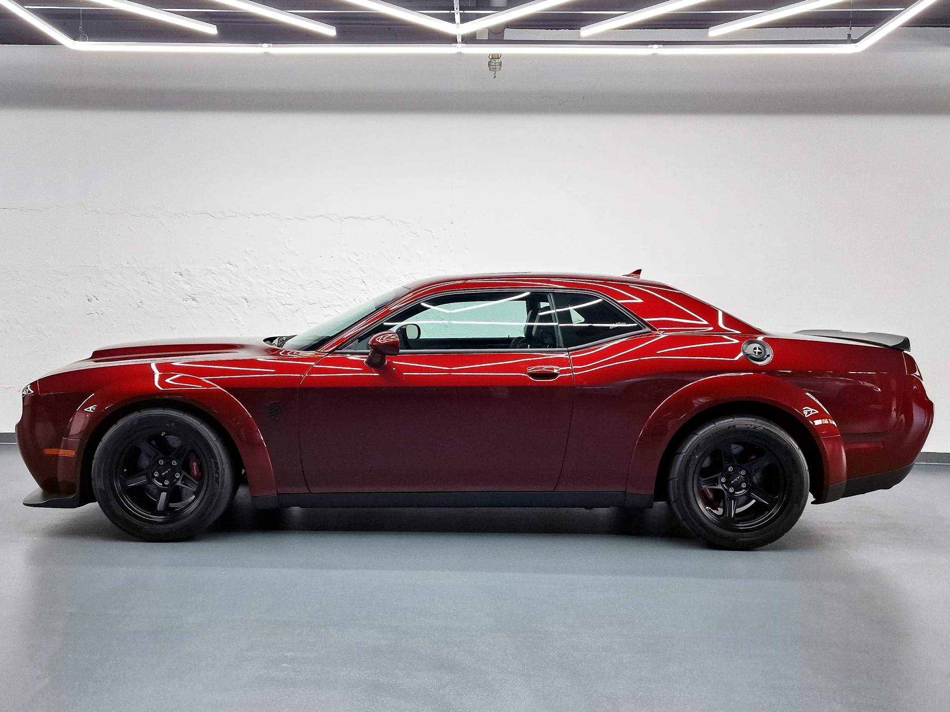 DODGE Challenger SRT Demon-image-4
