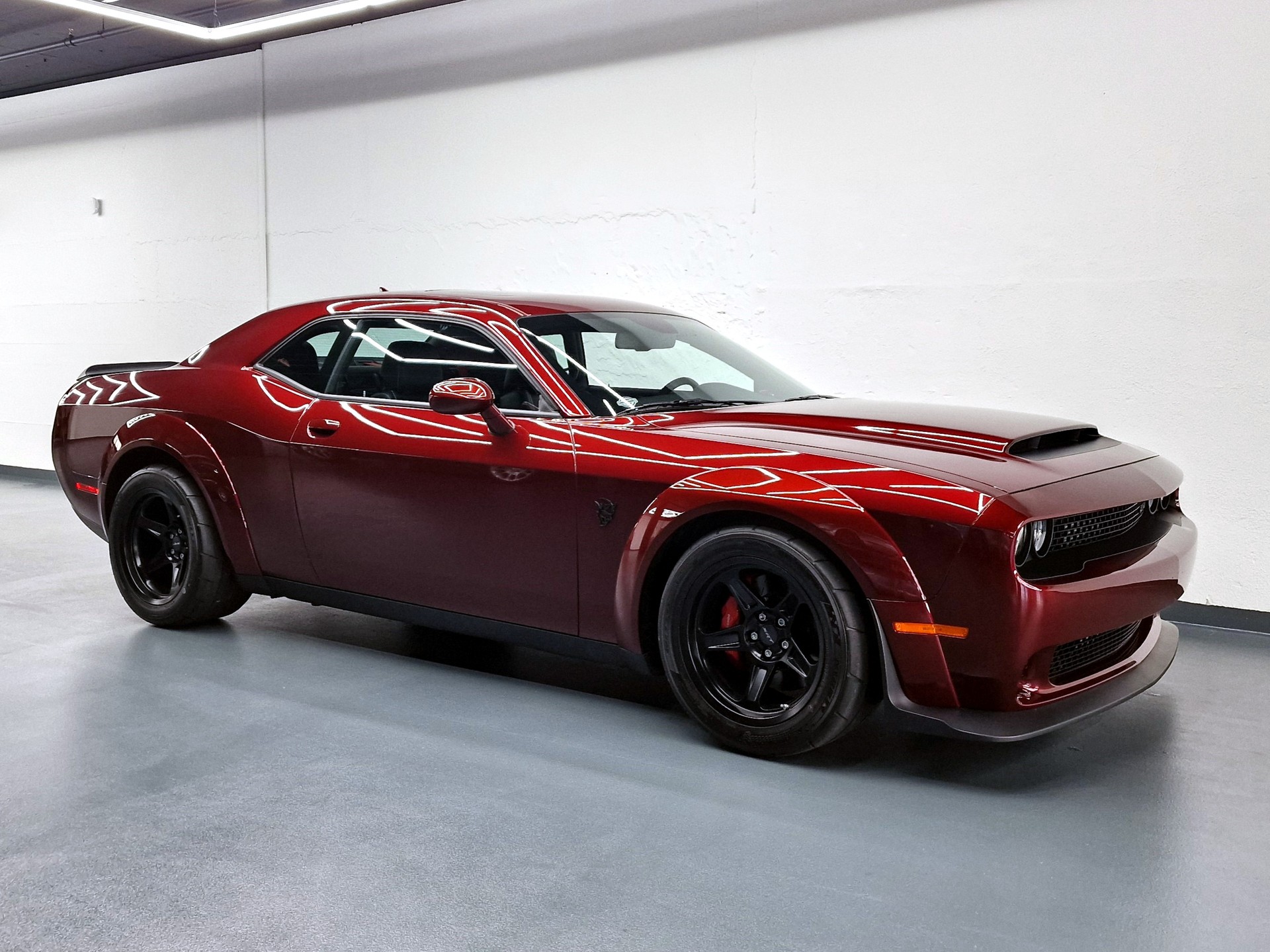 DODGE Challenger SRT Demon-image-1