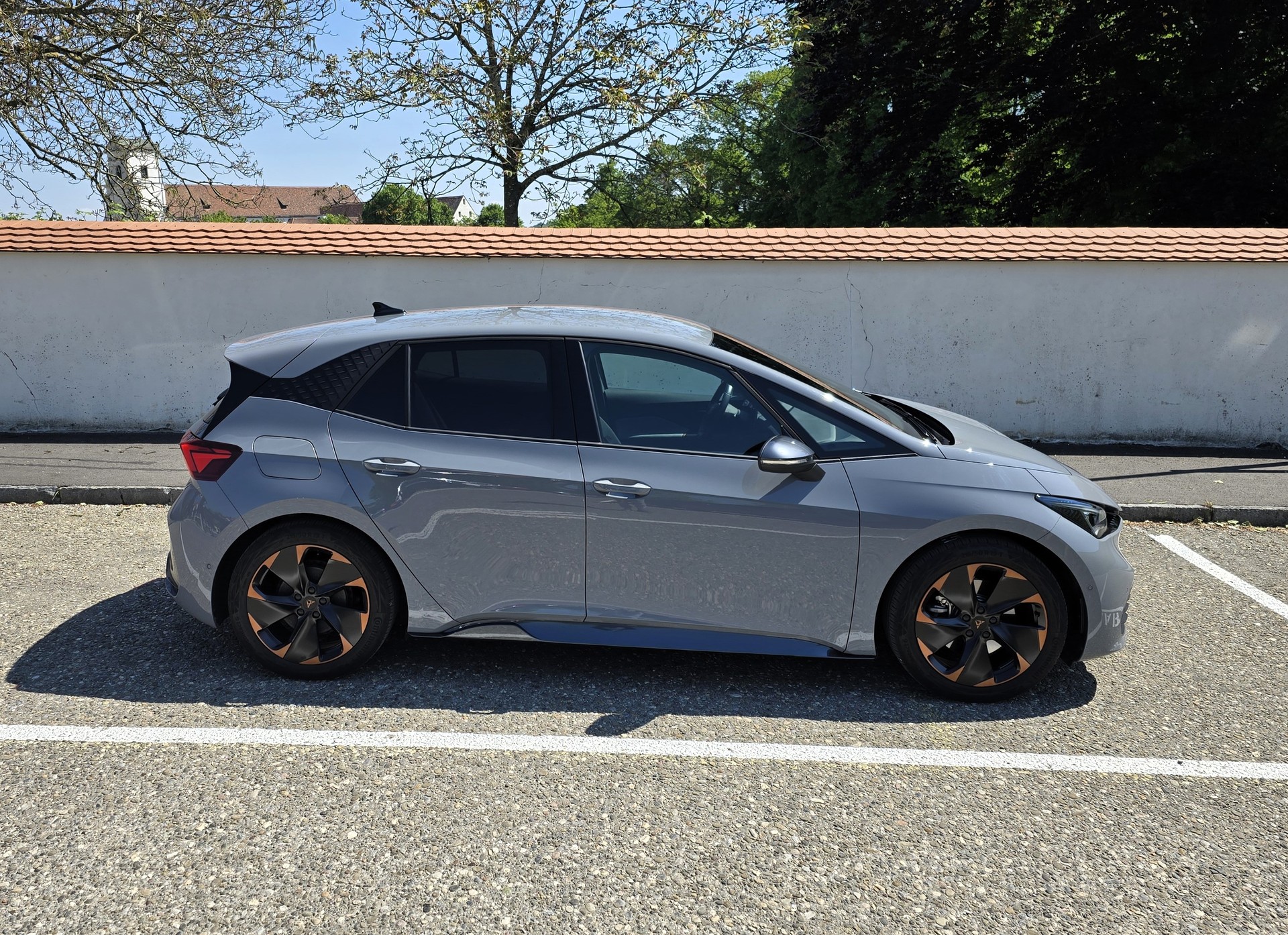 CUPRA Born 58 kWh-showroom-element-3