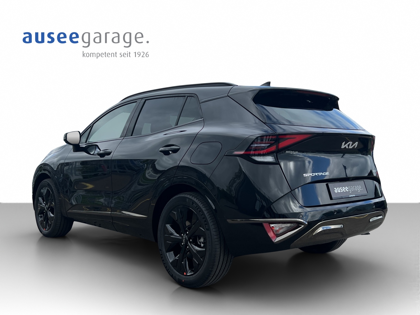 KIA Sportage 1.6T-GDi PHEV Power Edition 4x4 A-showroom-element-2