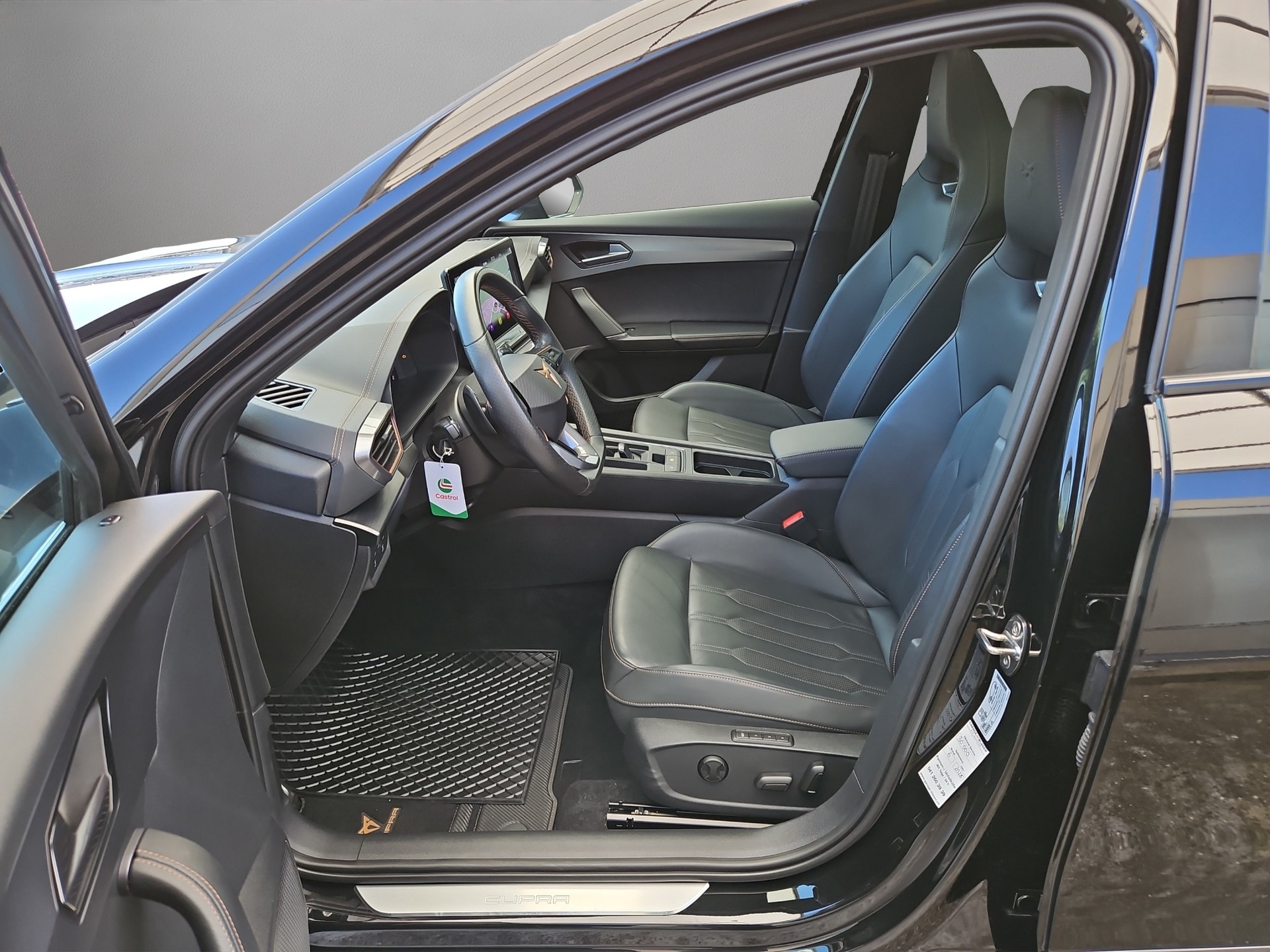 CUPRA Formentor 1.4 e-HYBRID pHEV VZ DSG-image-4
