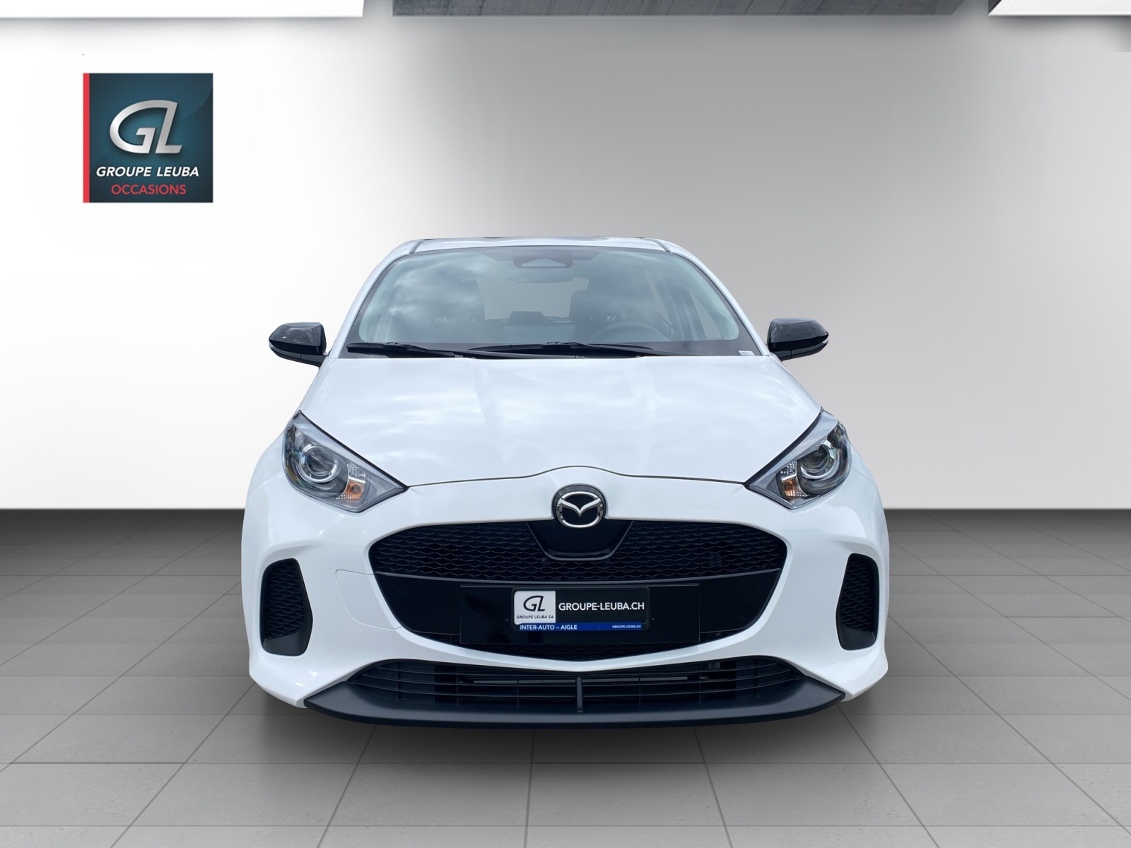 MAZDA 2 Hybrid Prime-line-showroom-element-1
