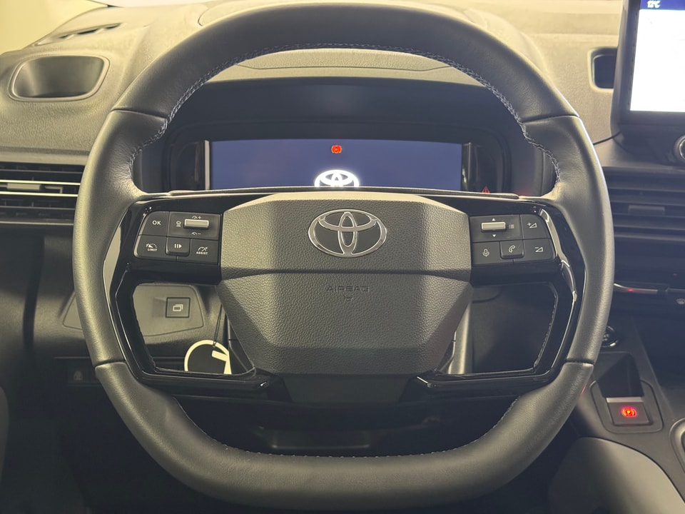 Proace City Verso L2 1.5 D 130 Style