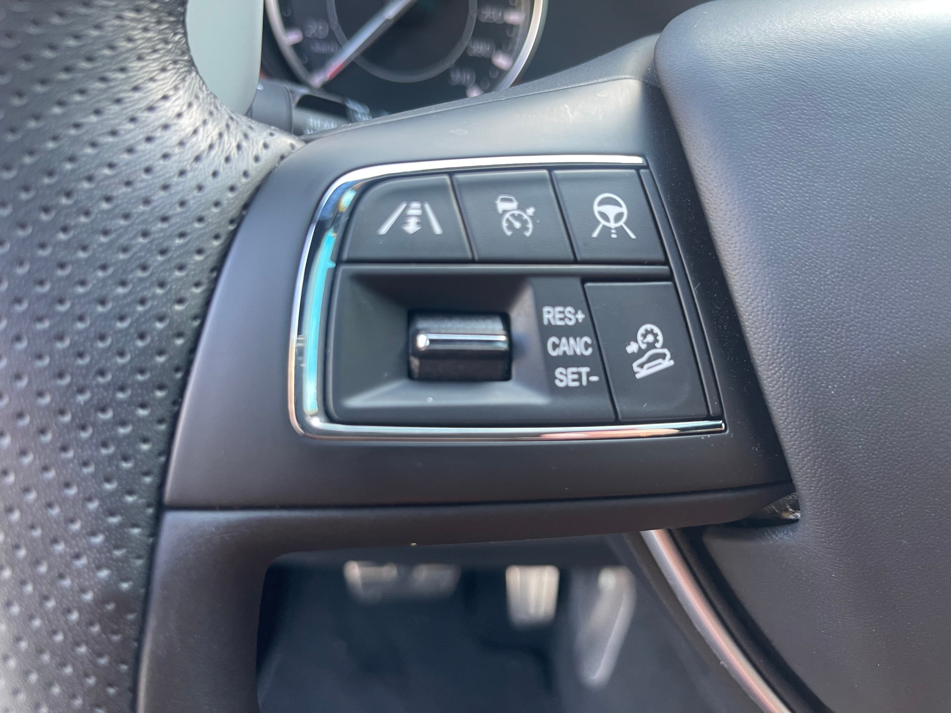 MASERATI Levante 2.0 MHEV GT Hybrid Automatica-image-14